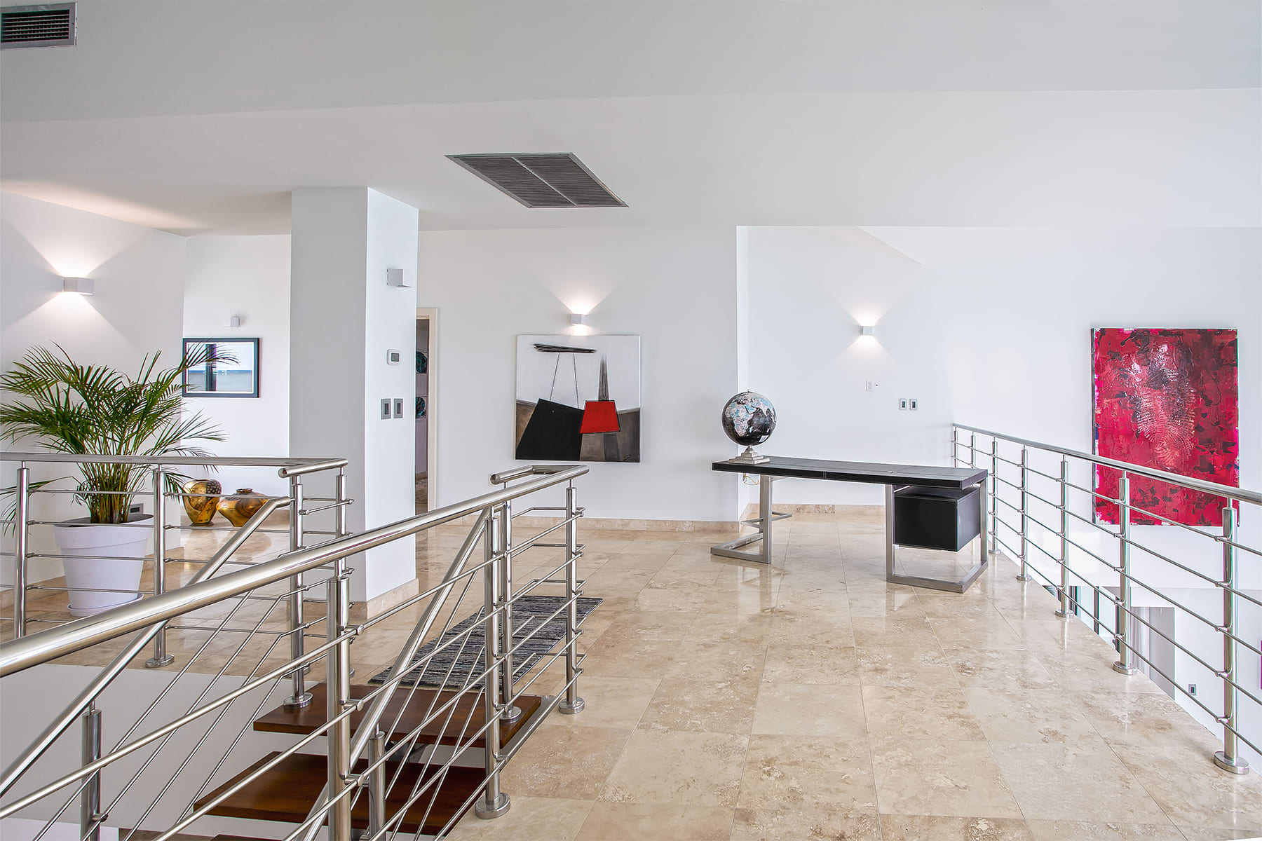 The Cove at The Cliff, a Beachfront Cupecoy Penthouse - Photo 18