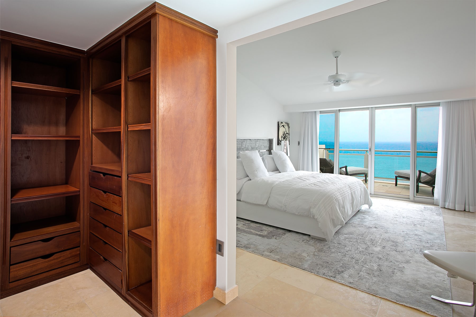 The Cove at The Cliff, a Beachfront Cupecoy Penthouse - Photo 22