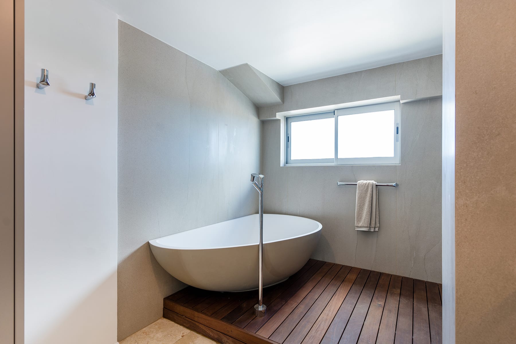 The Cove at The Cliff, a Beachfront Cupecoy Penthouse - Photo 24