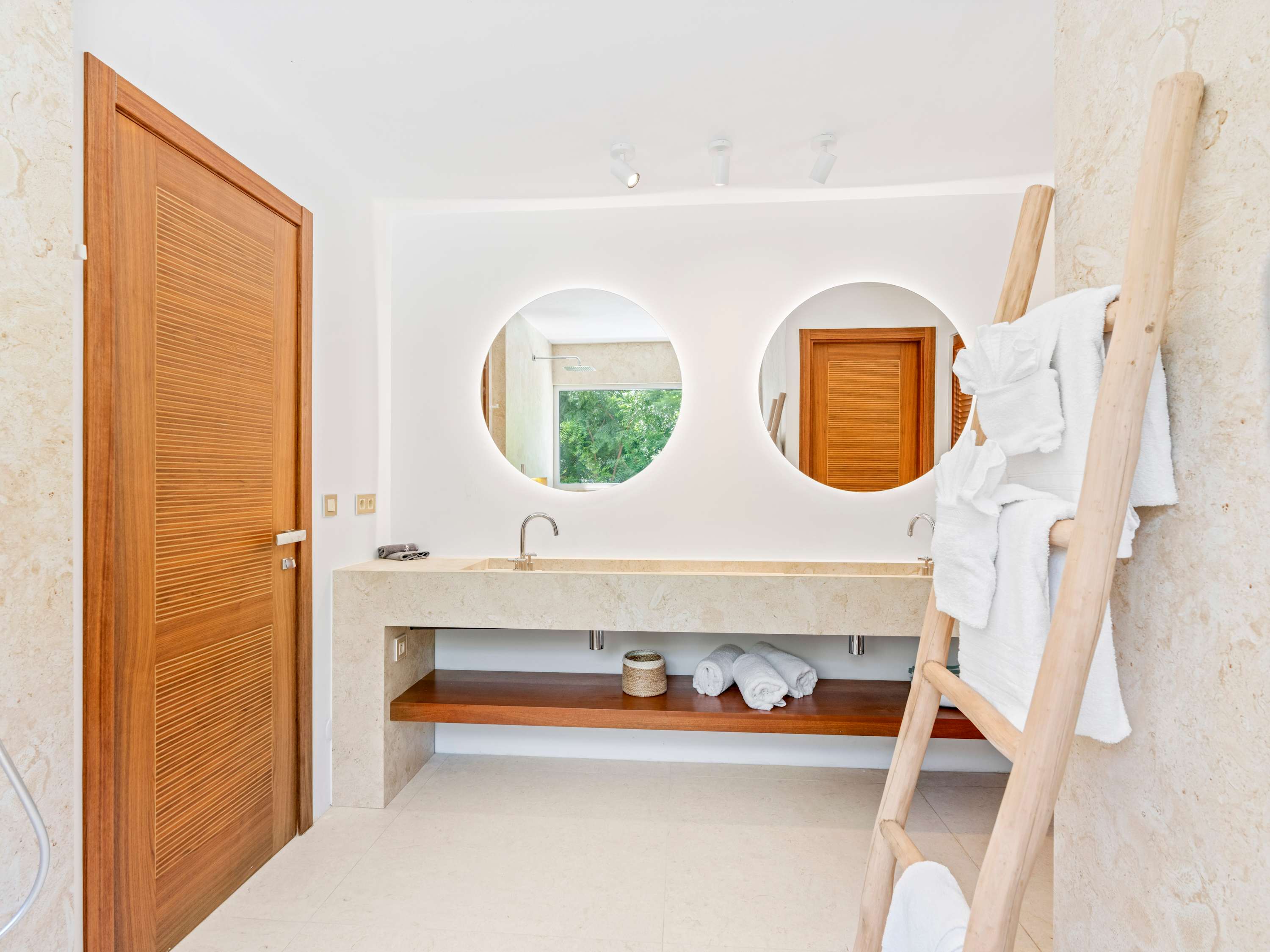 Ti Riviera, a Beachfront Hideaway for Two in Terres Basses - Photo 17