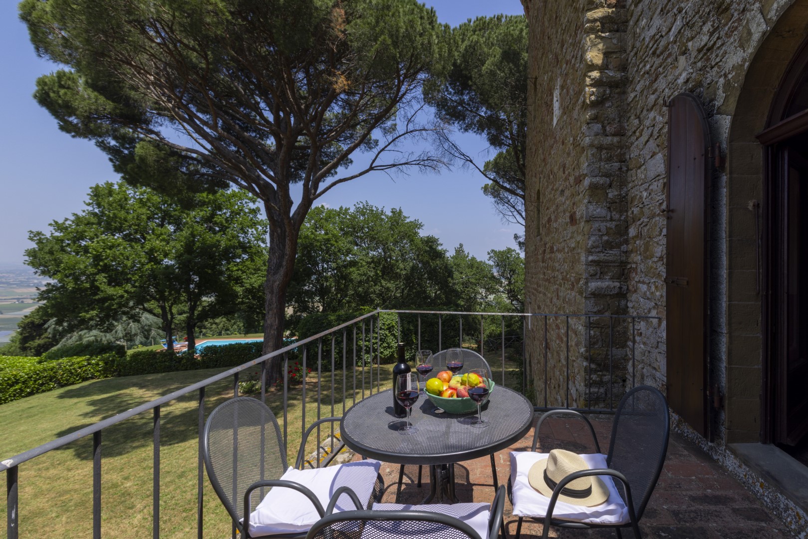 Torre di Paciano 6BR, Historic Umbrian Watchtower Above Lake Trasimeno - Photo 22