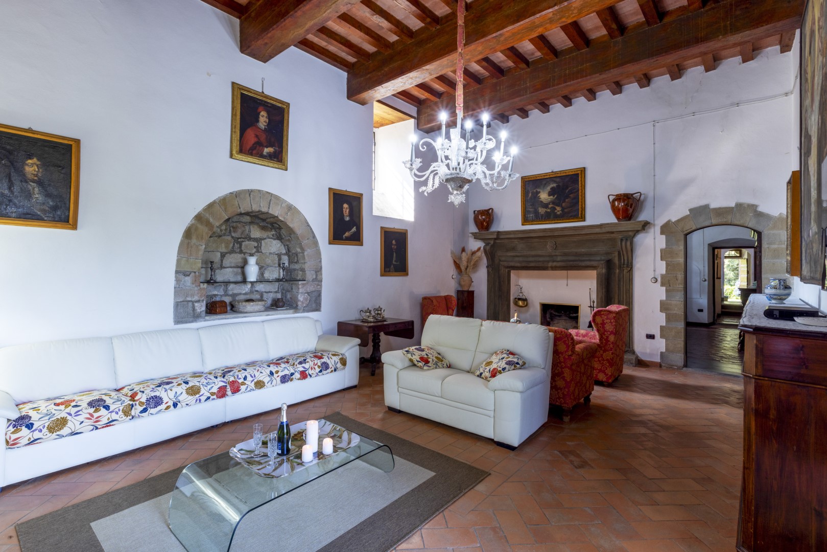 Torre di Paciano 6BR, Historic Umbrian Watchtower Above Lake Trasimeno Gallery 3