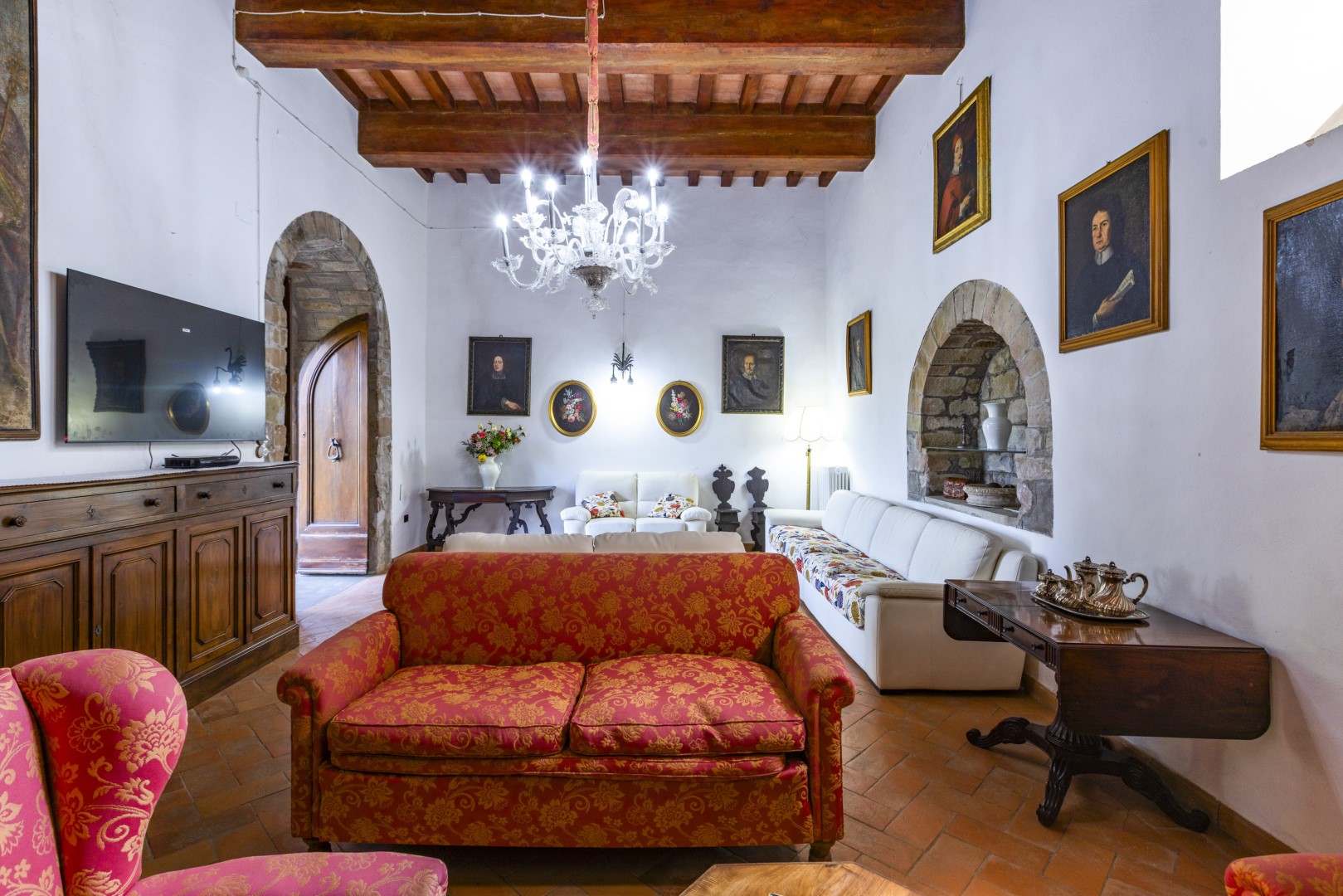 Torre di Paciano 6BR, Historic Umbrian Watchtower Above Lake Trasimeno - Photo 31
