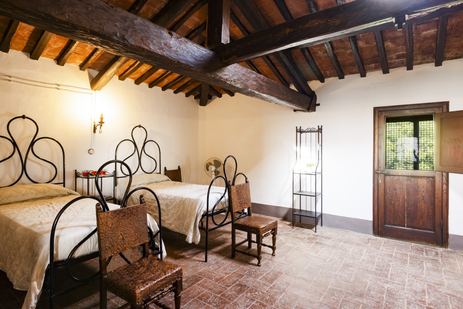 Torre di Paciano 6BR, Historic Umbrian Watchtower Above Lake Trasimeno - Photo 59