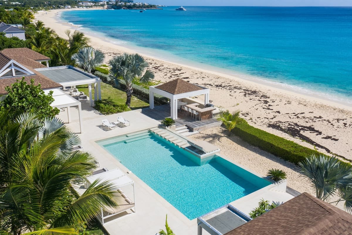 Turtle Nest, Beachfront Baie Longue Villa with Four King Suites - Photo 7