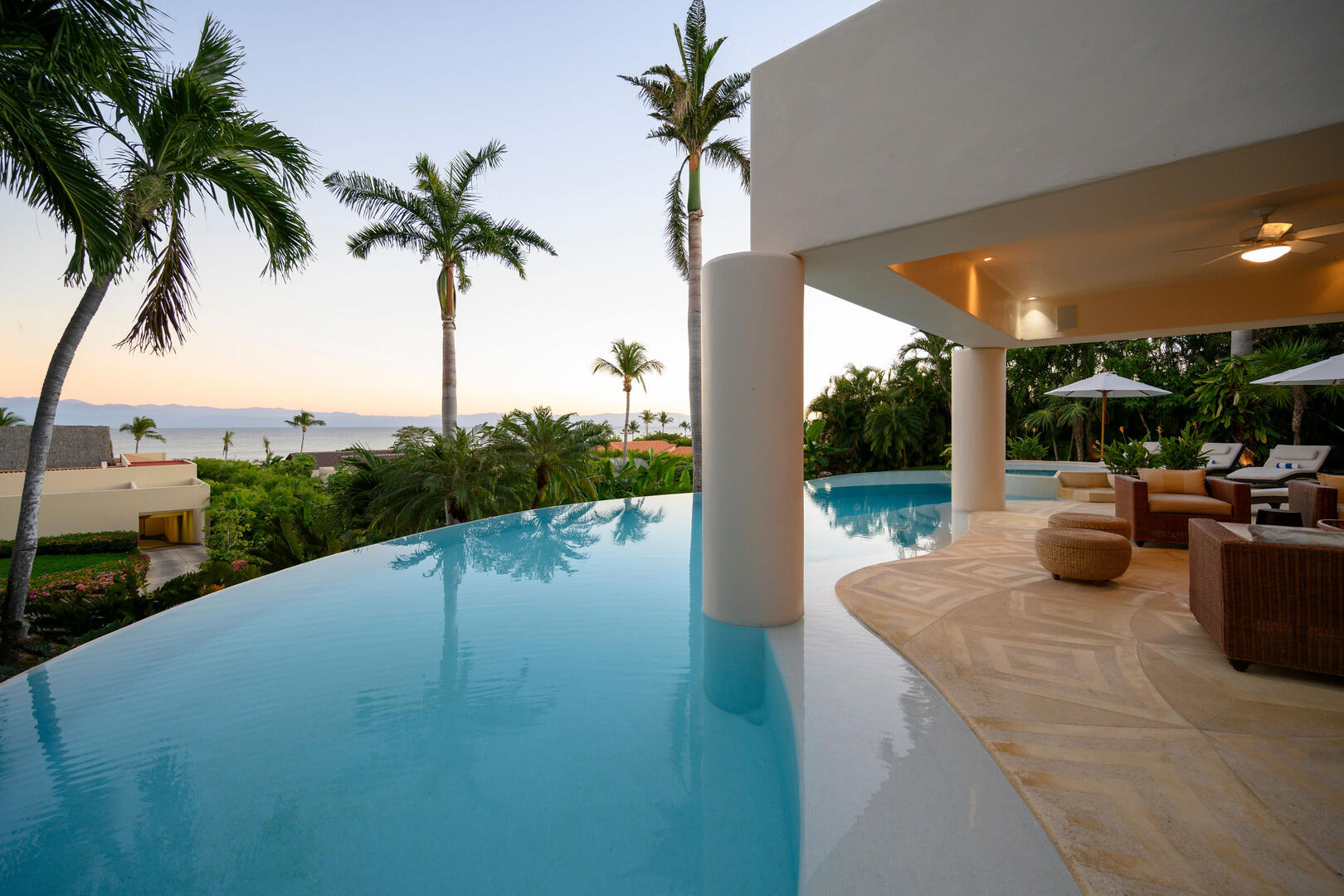 Villa Alamanda, a Lagos del Mar Estate with Whitewater Views and an 85-Foot Infinity Pool - Photo 43