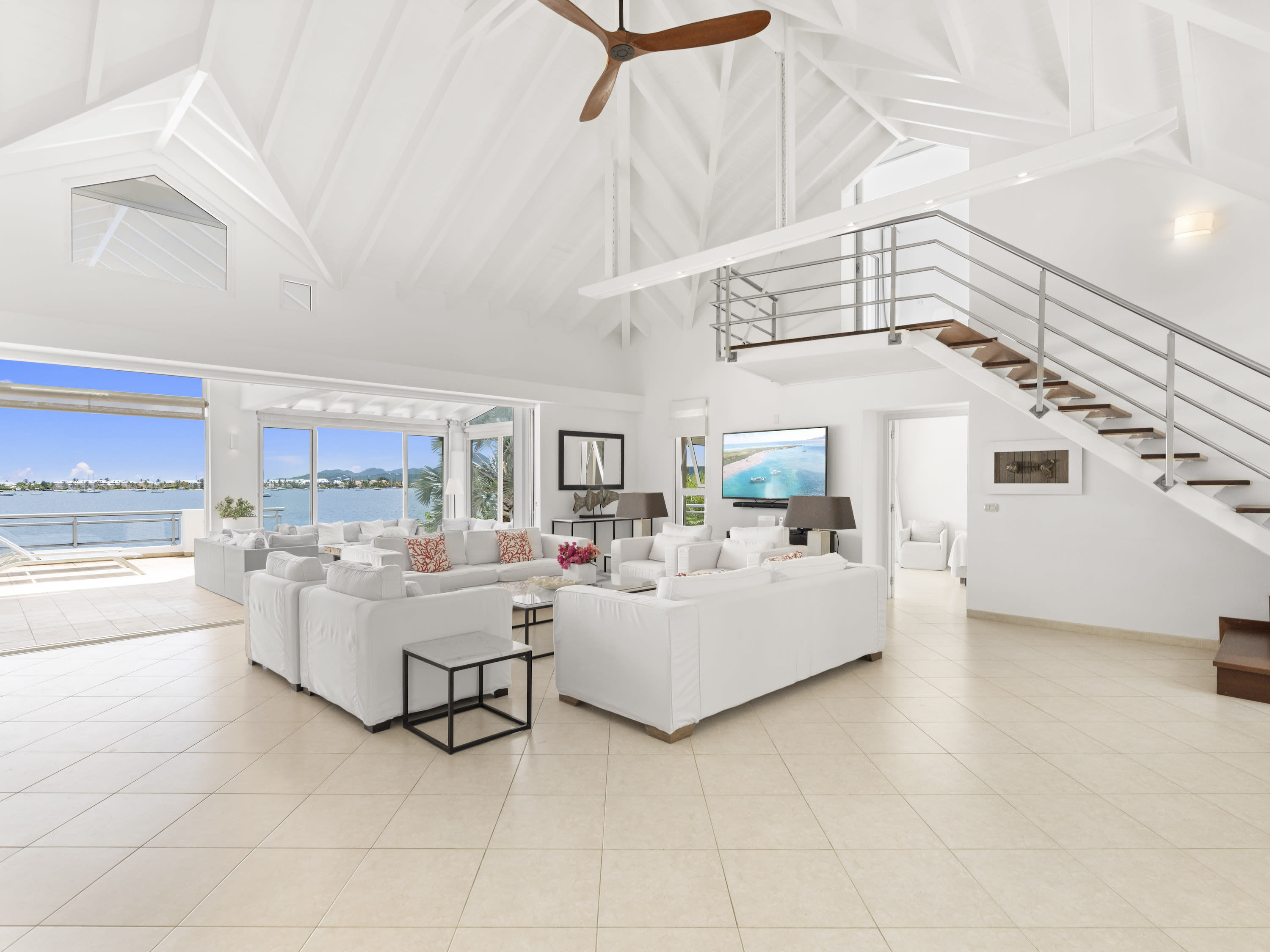 Villa Allegra, Aqua Marina Lagoon-Front Villa with Private Pool and Boat Slip Gallery 1