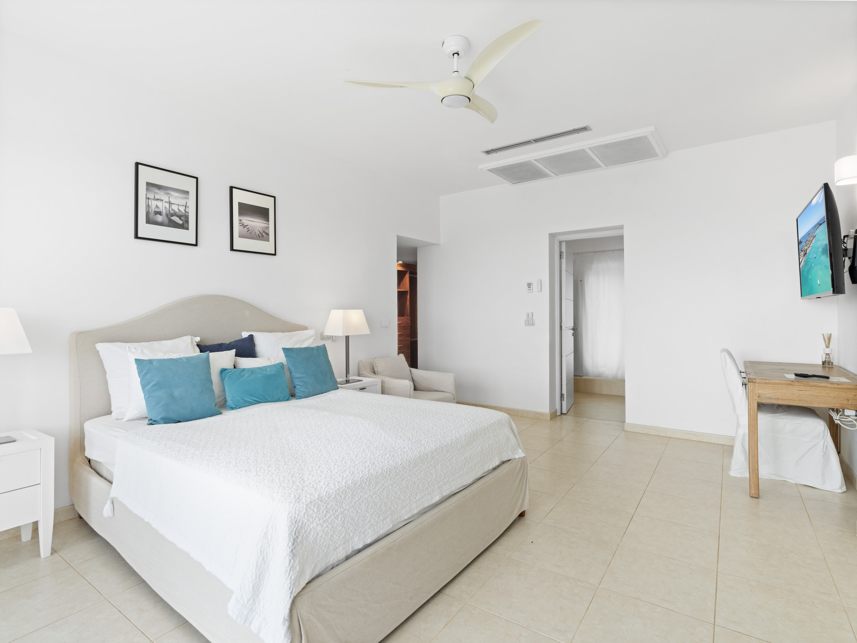 Villa Allegra, Aqua Marina Lagoon-Front Villa with Private Pool and Boat Slip - Photo 14