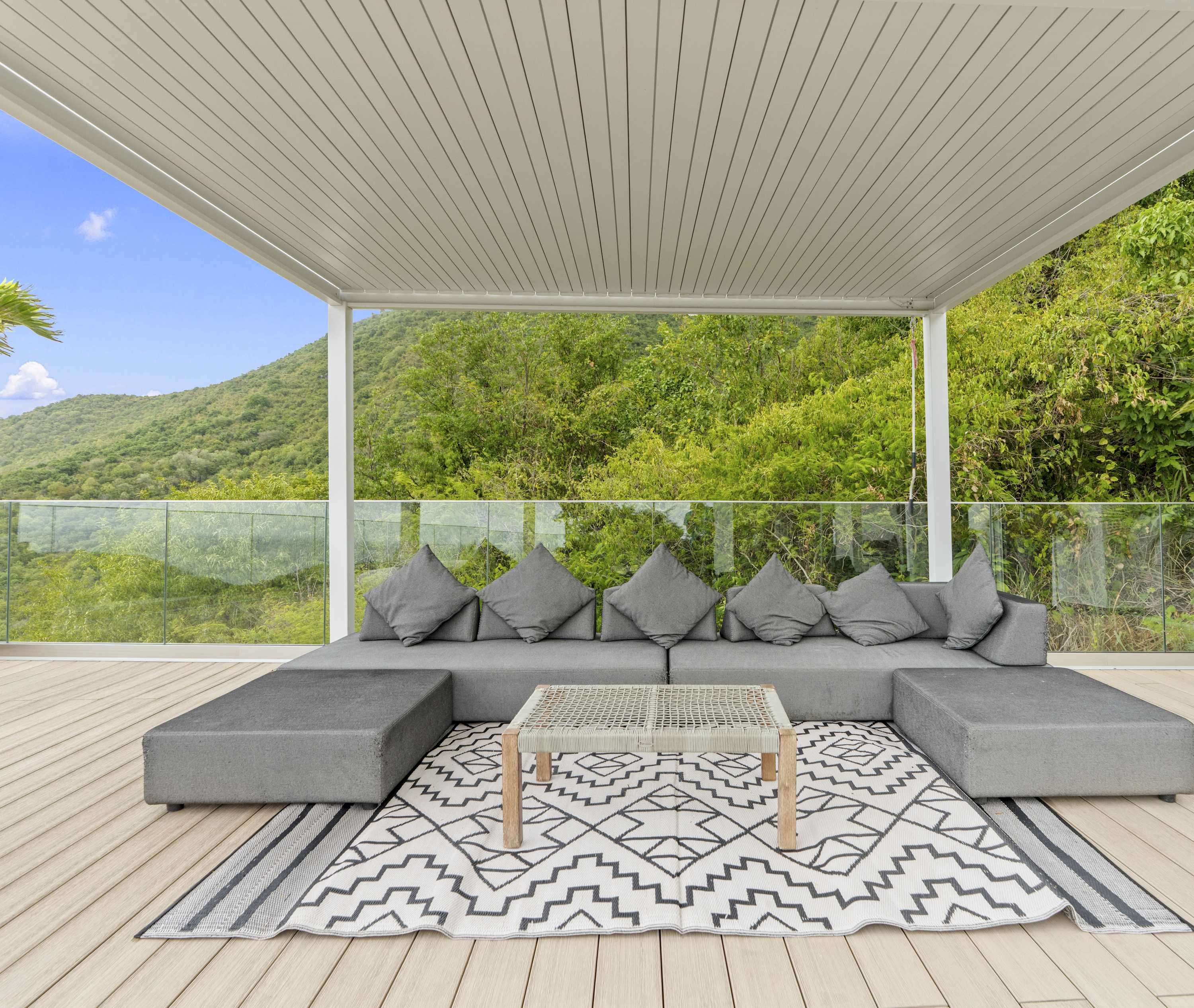 Villa Almaro, Modern Boho Hillside Villa with Anguilla Sea Views - Photo 17
