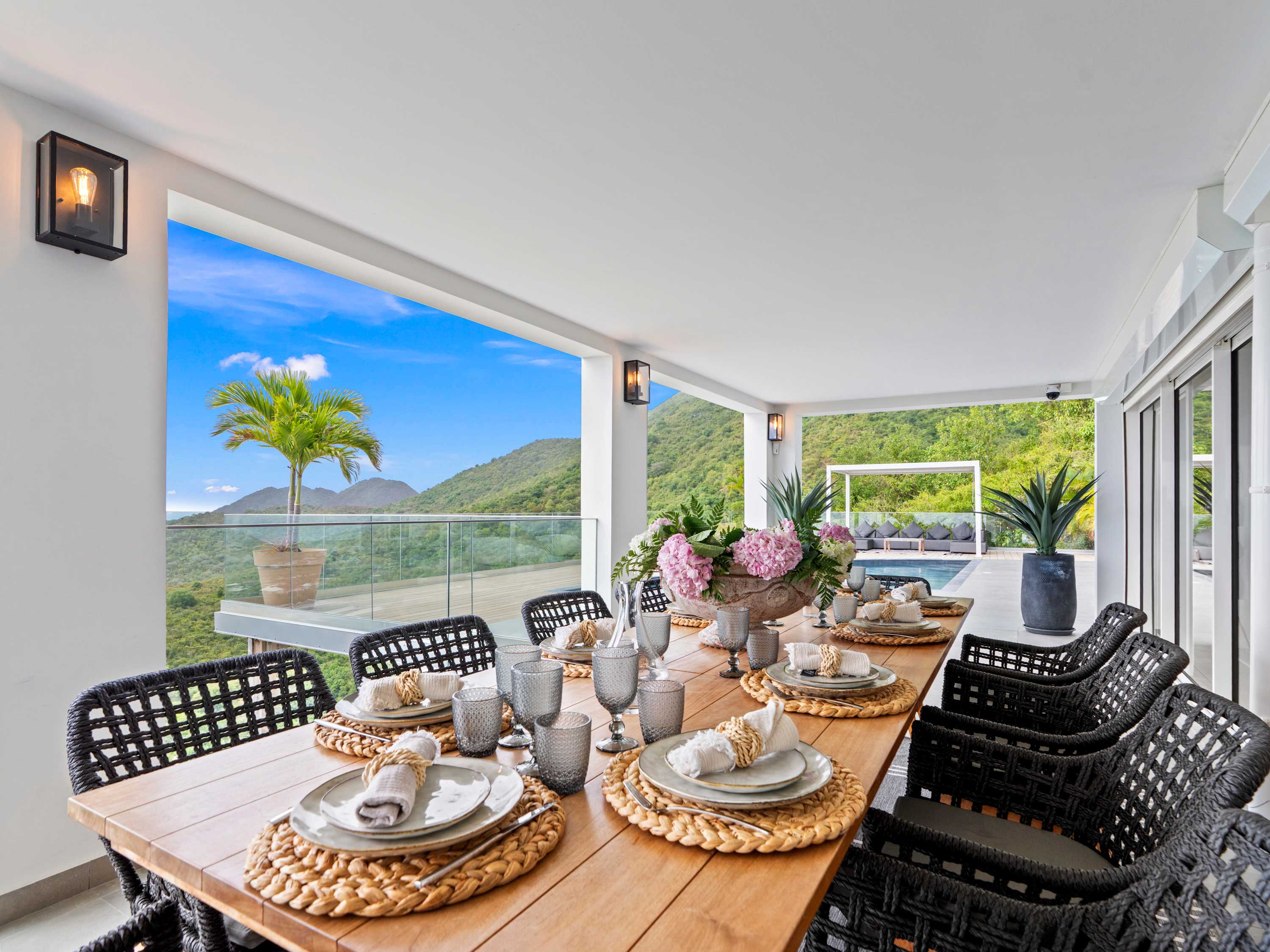 Villa Almaro, Modern Boho Hillside Villa with Anguilla Sea Views - Photo 18