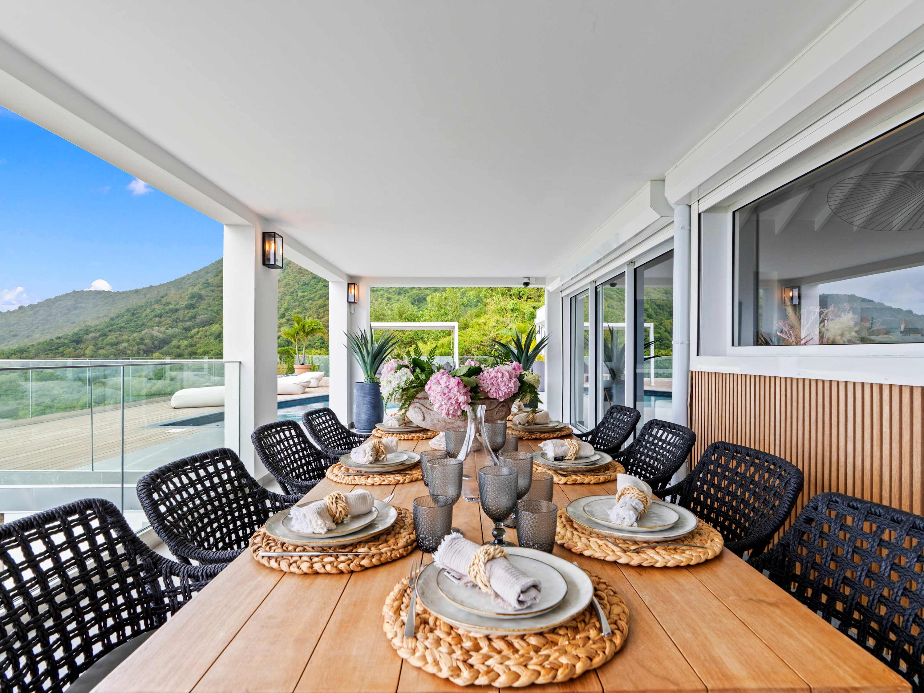 Villa Almaro, Modern Boho Hillside Villa with Anguilla Sea Views - Photo 19