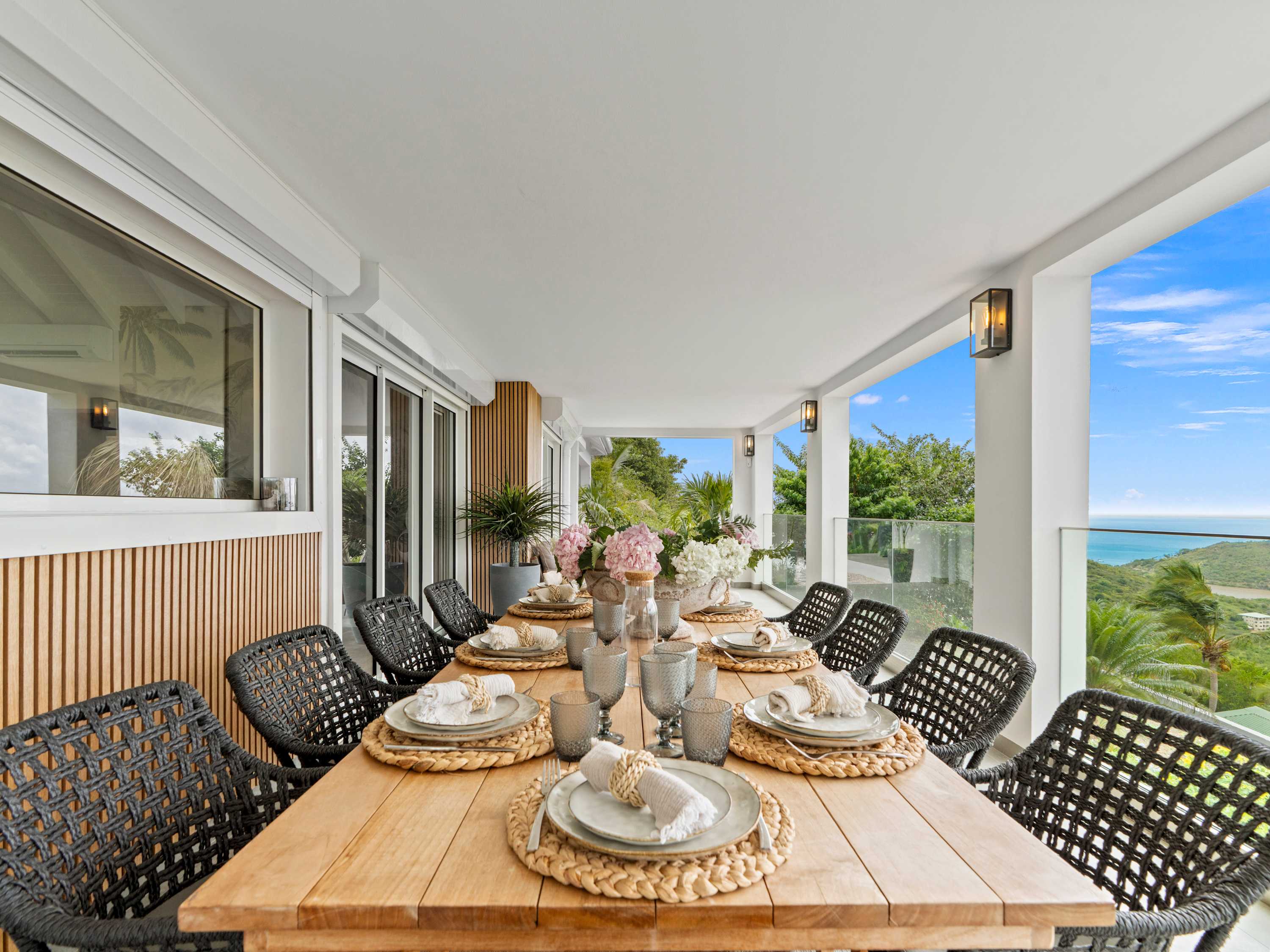 Villa Almaro, Modern Boho Hillside Villa with Anguilla Sea Views - Photo 20