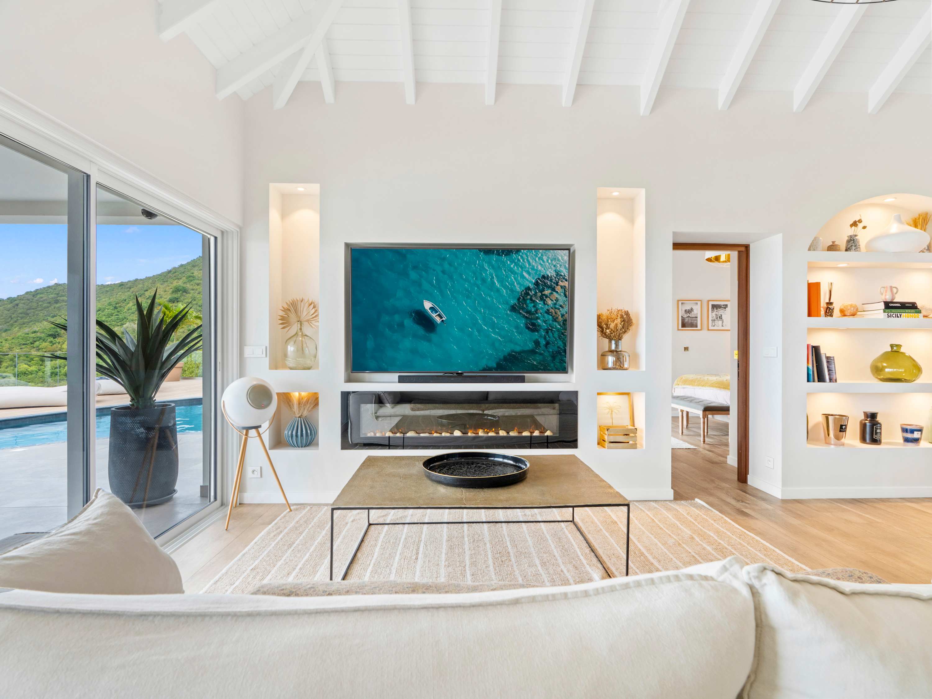 Villa Almaro, Modern Boho Hillside Villa with Anguilla Sea Views - Photo 33