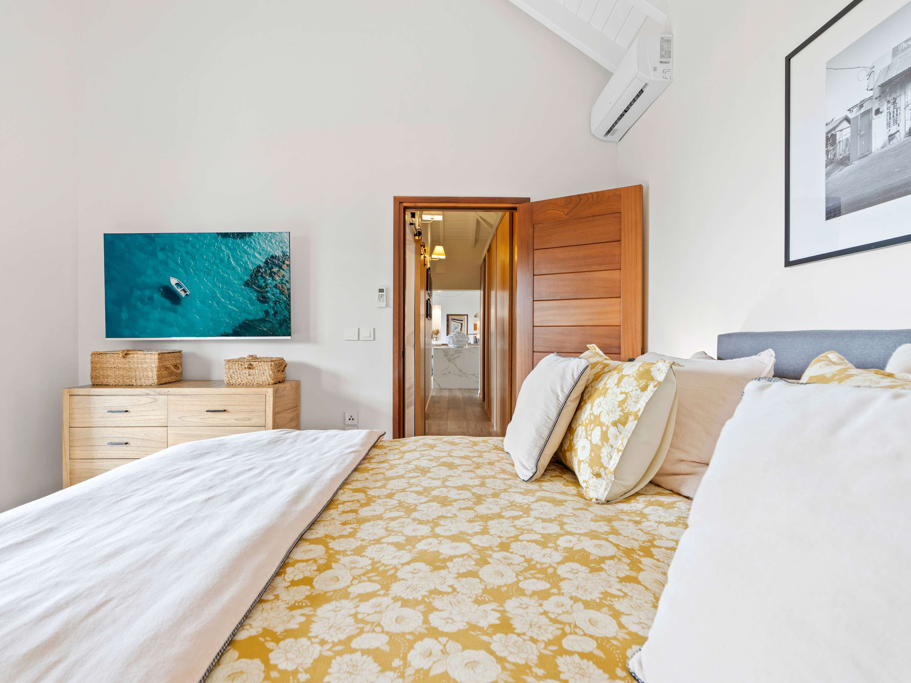 Villa Almaro, Modern Boho Hillside Villa with Anguilla Sea Views - Photo 69