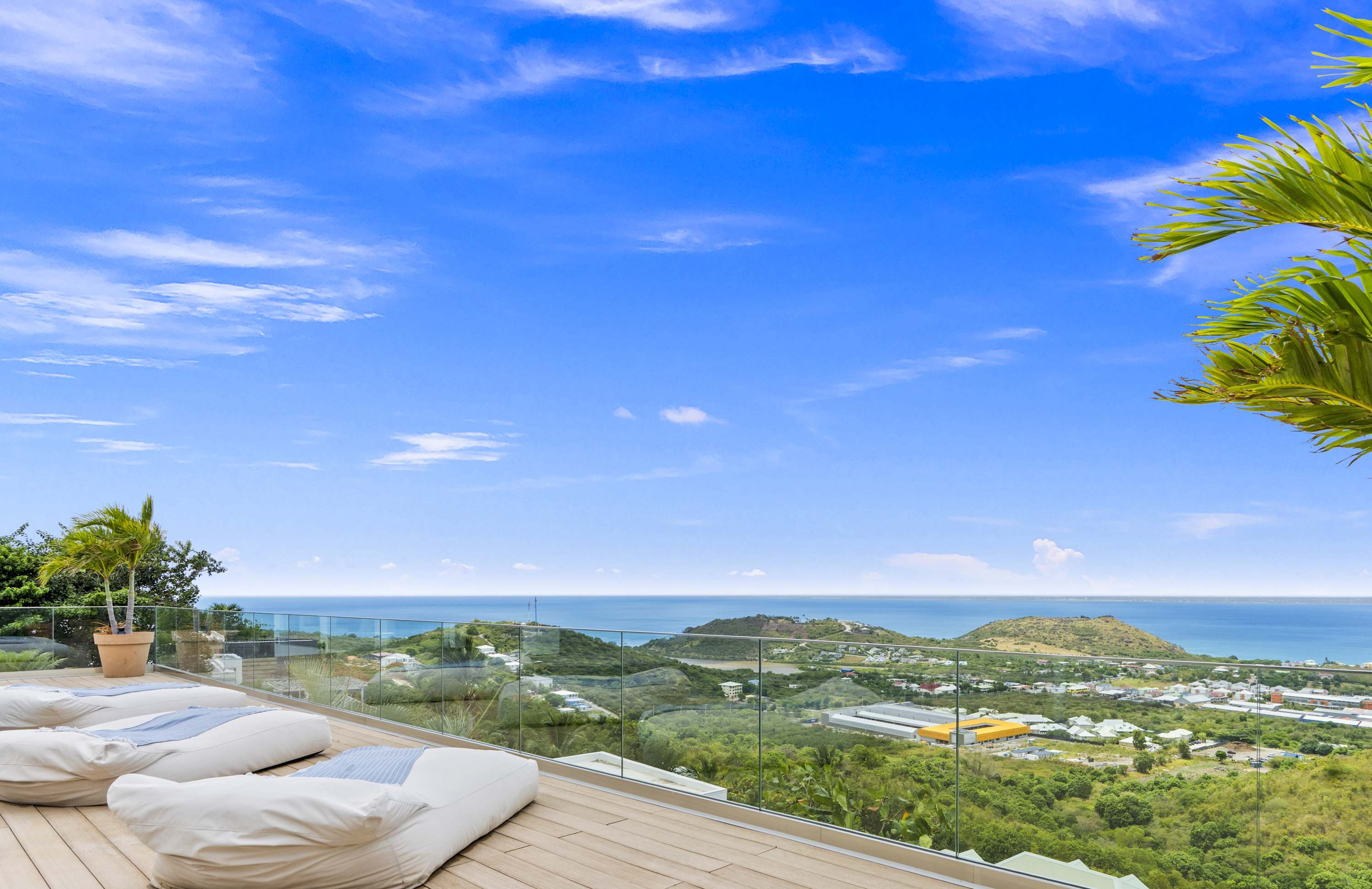 Villa Almaro, Modern Boho Hillside Villa with Anguilla Sea Views - Photo 8