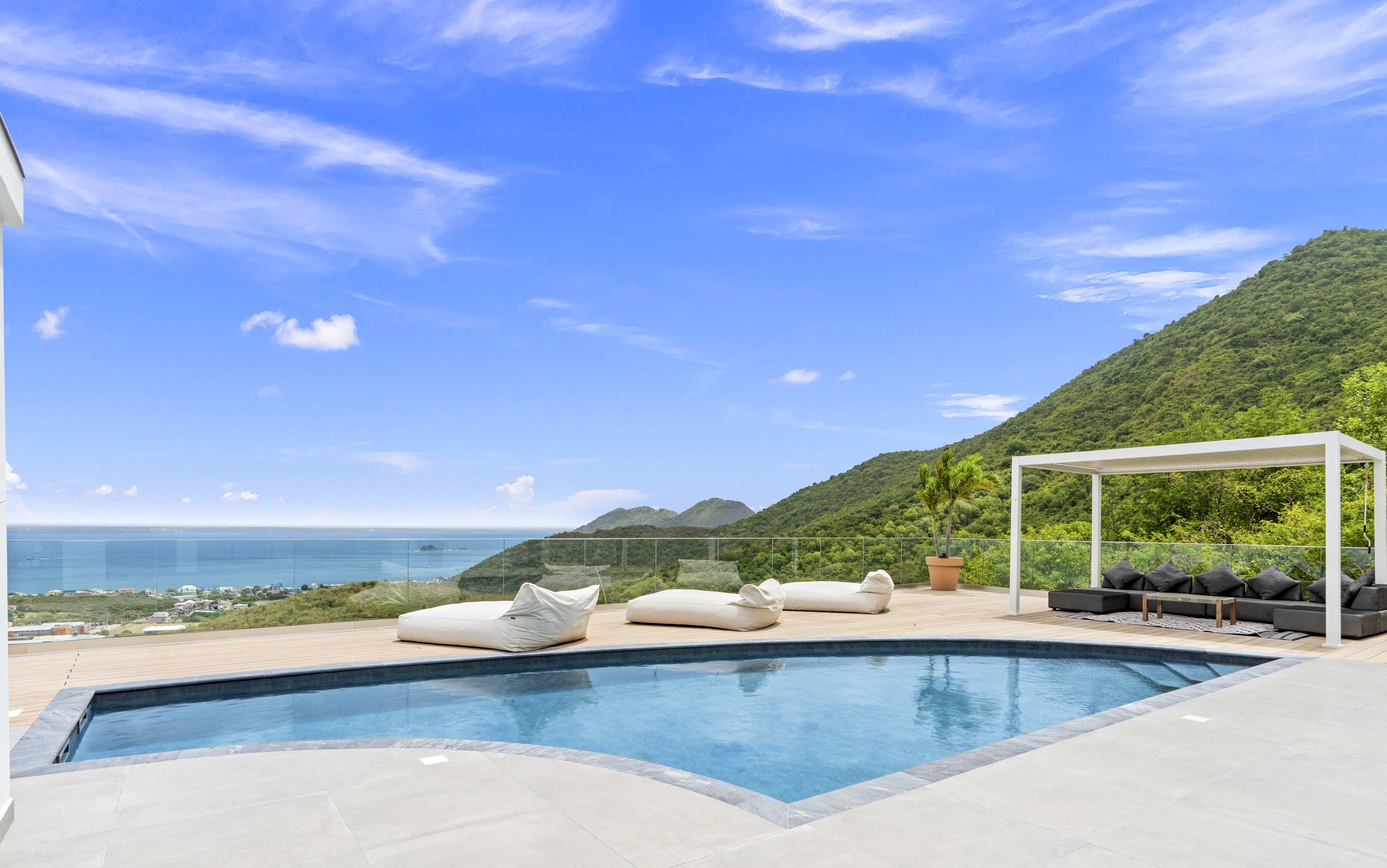 Villa Almaro, Modern Boho Hillside Villa with Anguilla Sea Views - Photo 9