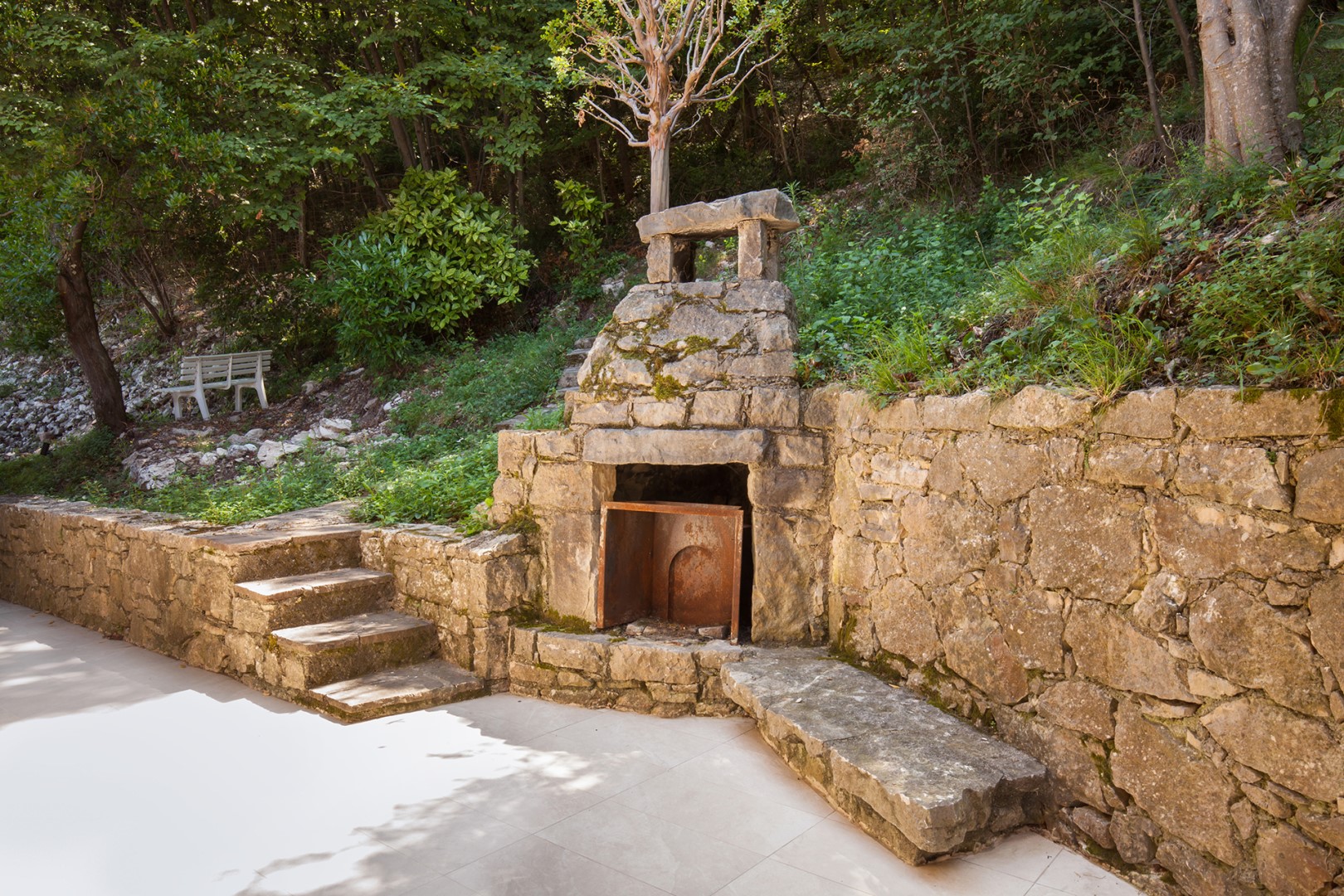Villa Ama, Modern Lake Garda Retreat with Panoramic Views - Photo 15