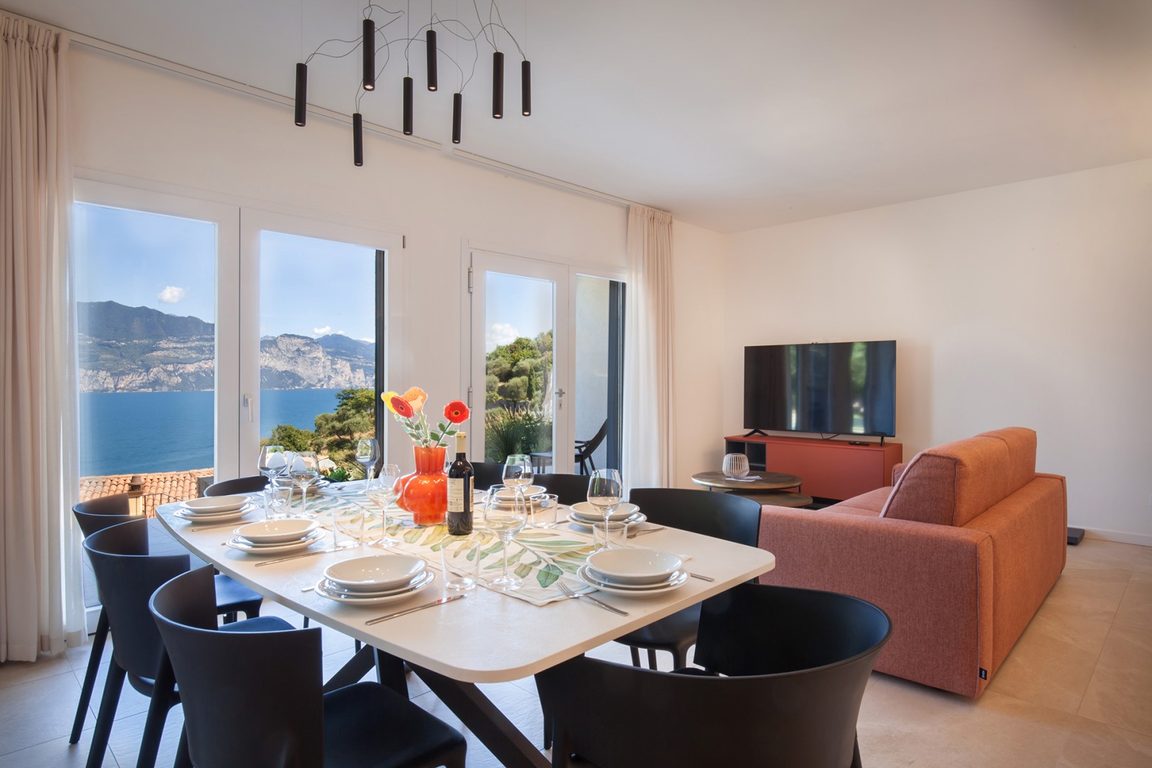 Villa Ama, Modern Lake Garda Retreat with Panoramic Views - Photo 19