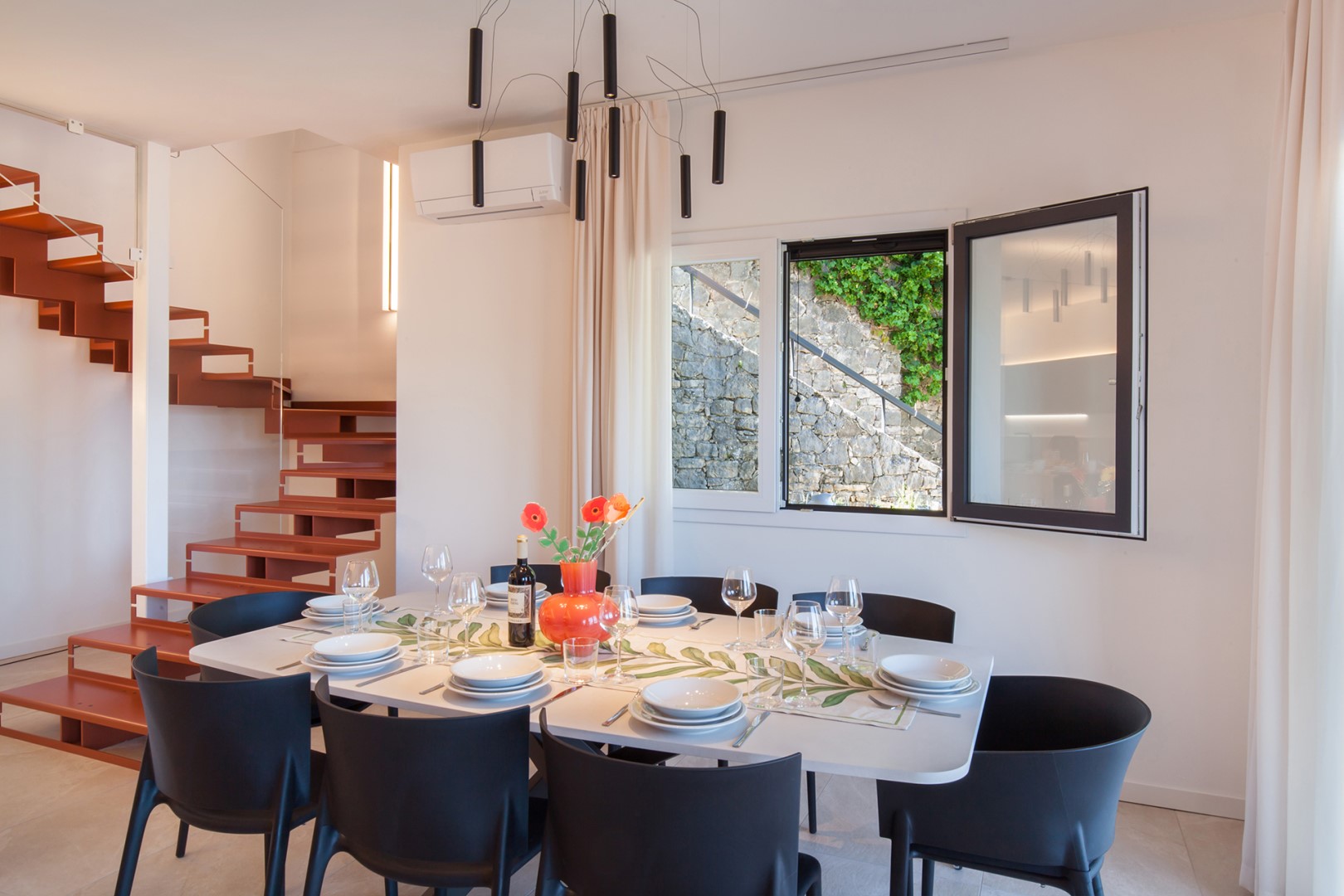 Villa Ama, Modern Lake Garda Retreat with Panoramic Views - Photo 25