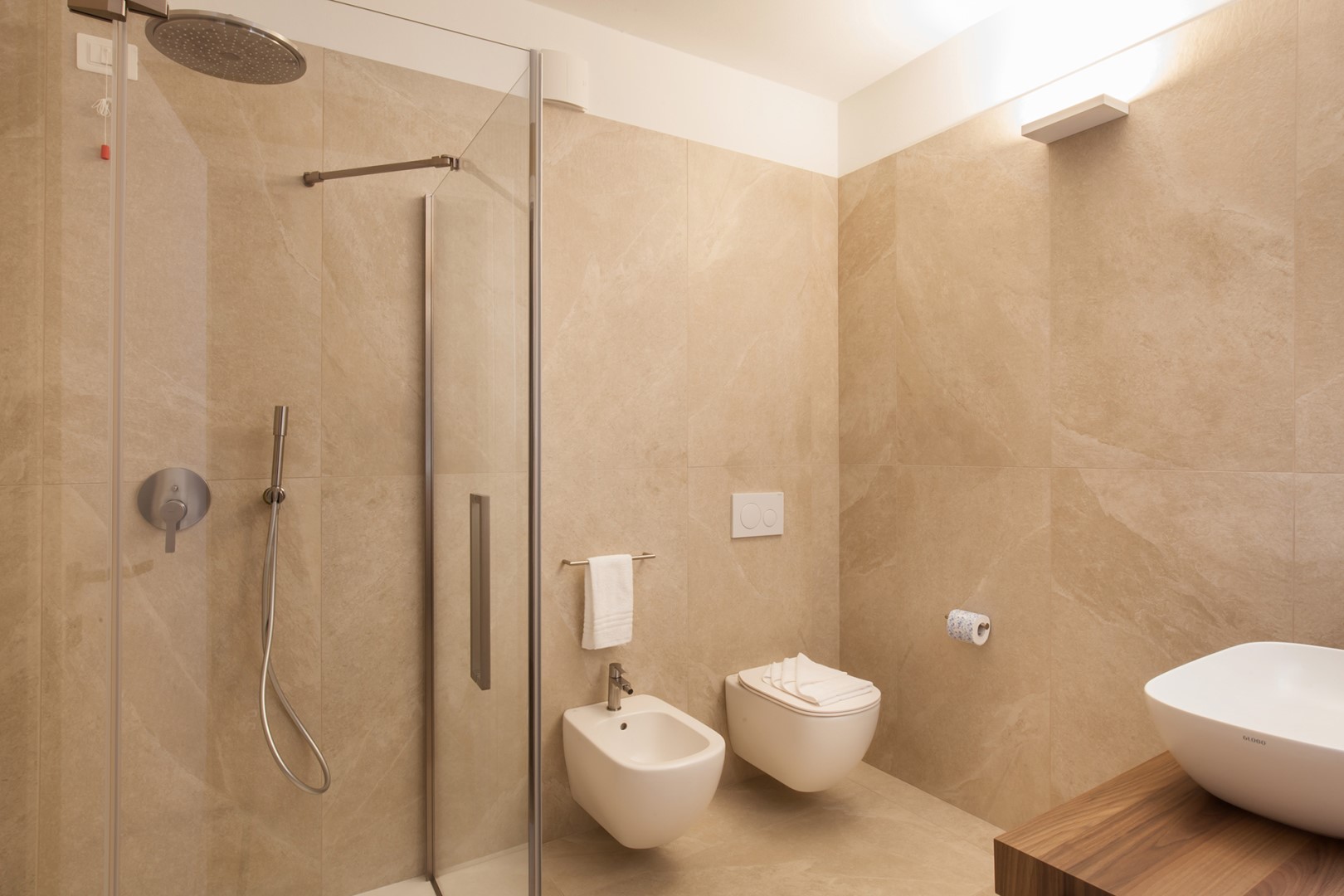 Villa Ama, Modern Lake Garda Retreat with Panoramic Views - Photo 36