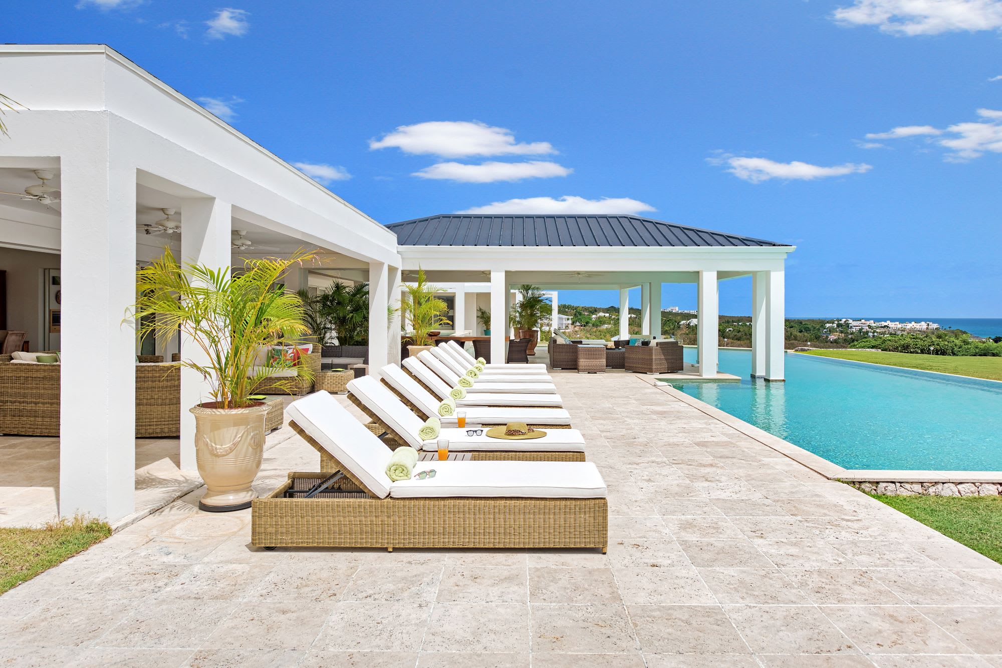 Villa Ambiance, a Terres Basses Estate with Panoramic Sea Views and Two Pools Gallery 1