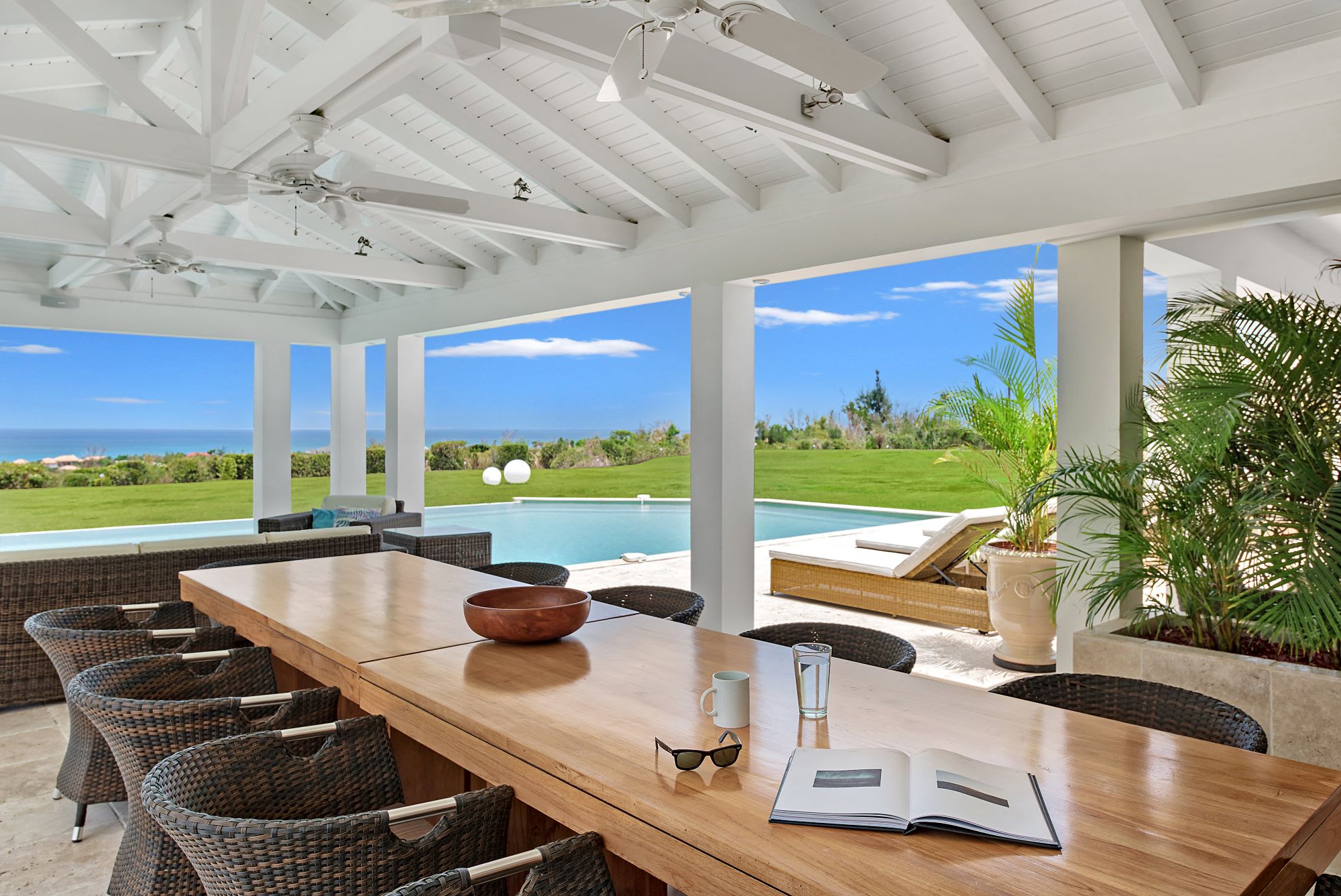 Villa Ambiance, a Terres Basses Estate with Panoramic Sea Views and Two Pools - Photo 14