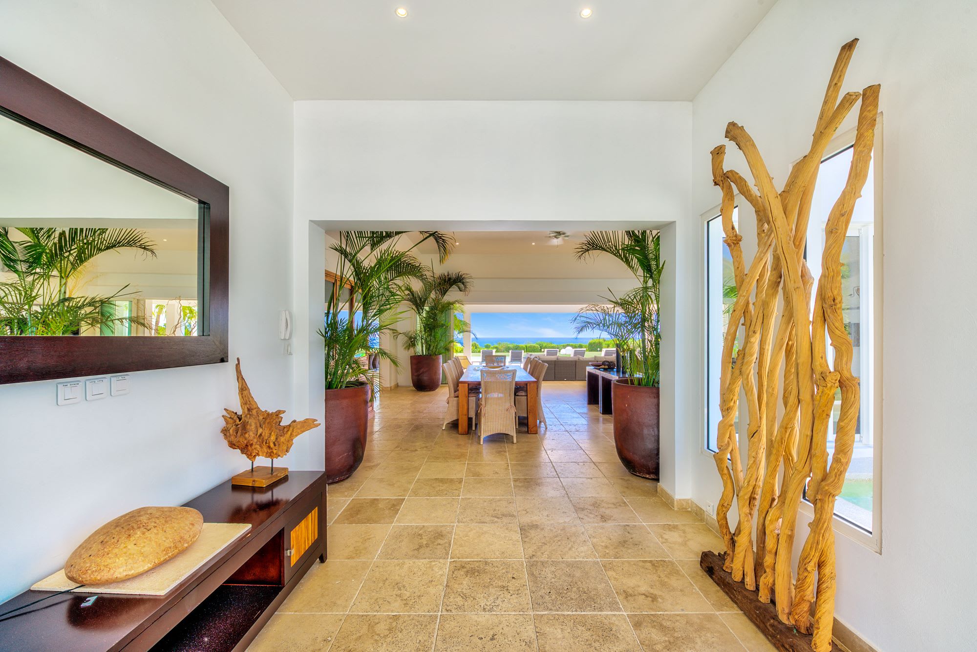 Villa Ambiance, a Terres Basses Estate with Panoramic Sea Views and Two Pools - Photo 25