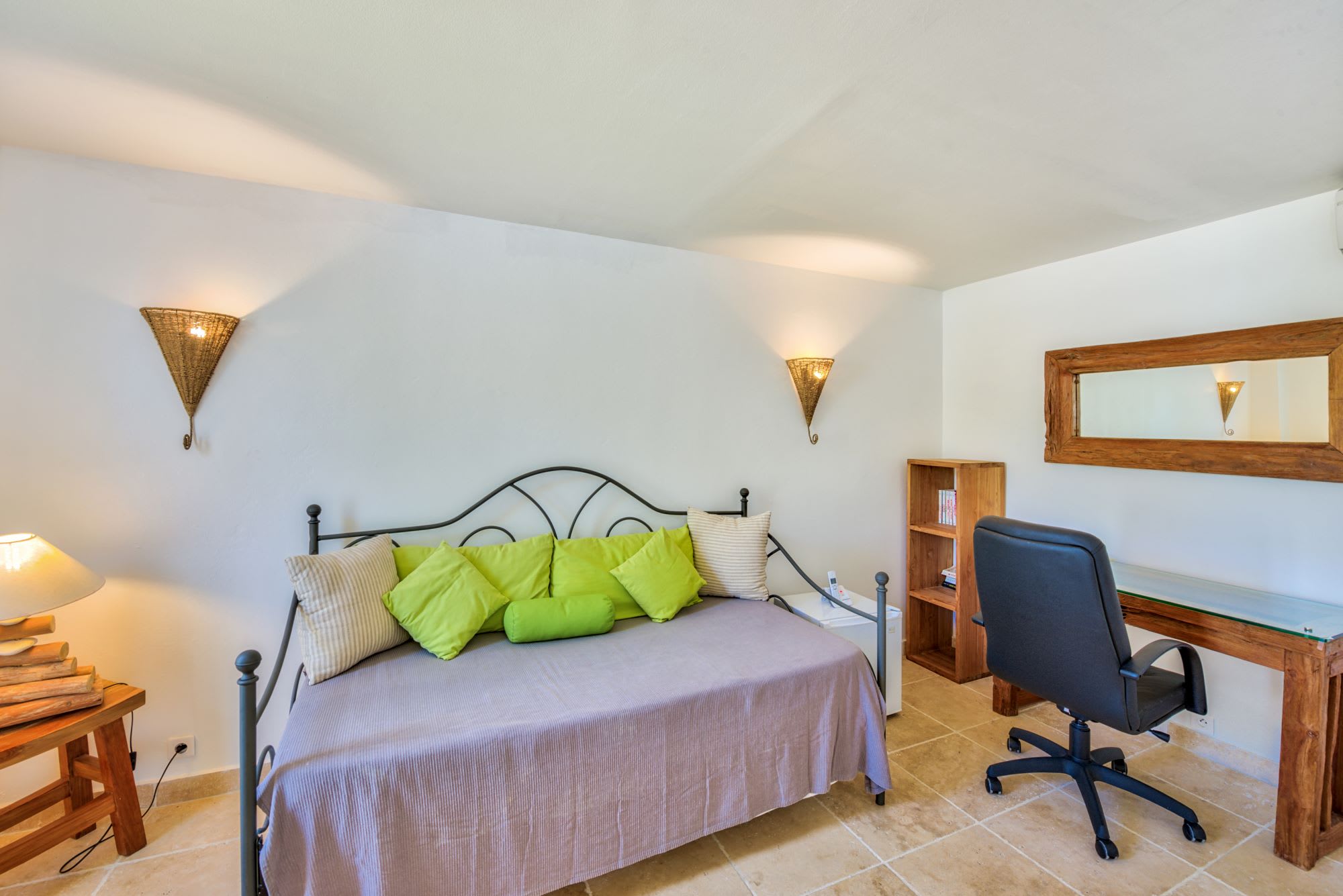 Villa Ambiance, a Terres Basses Estate with Panoramic Sea Views and Two Pools - Photo 43