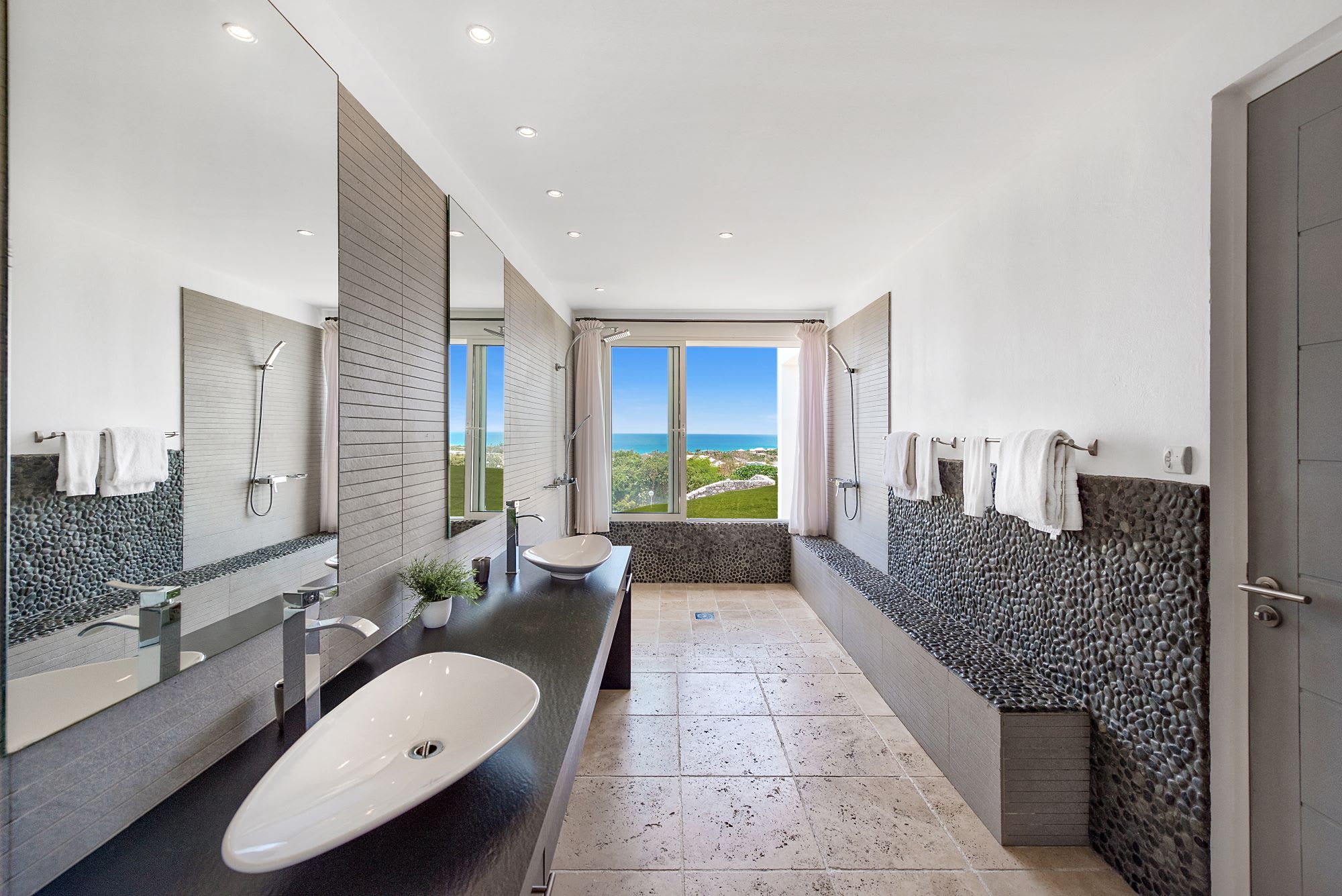 Villa Ambiance, a Terres Basses Estate with Panoramic Sea Views and Two Pools - Photo 52