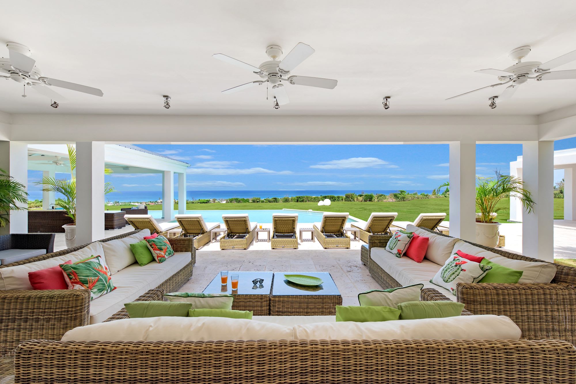 Villa Ambiance, a Terres Basses Estate with Panoramic Sea Views and Two Pools - Photo 8