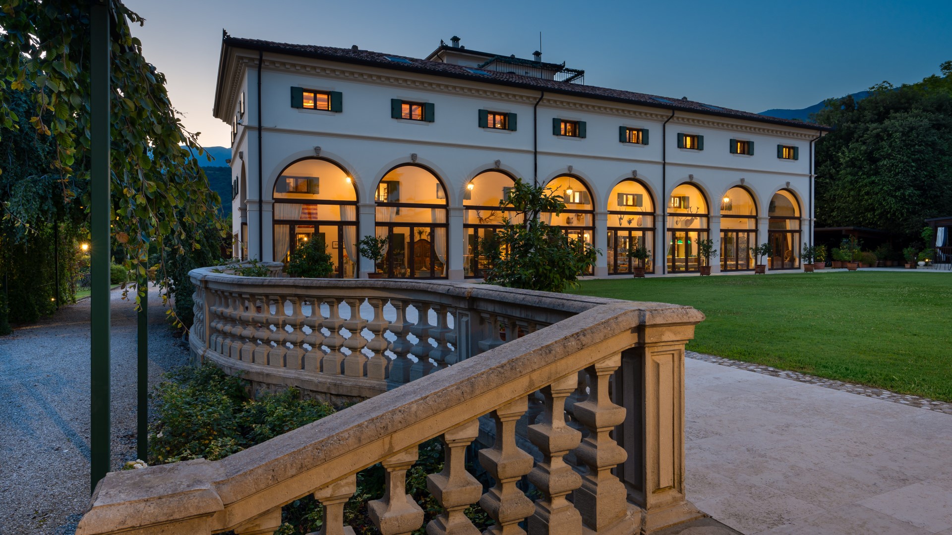 Villa Barchessa Panigai, Neoclassical Calm in Veneto’s Prosecco Hills - Photo 5