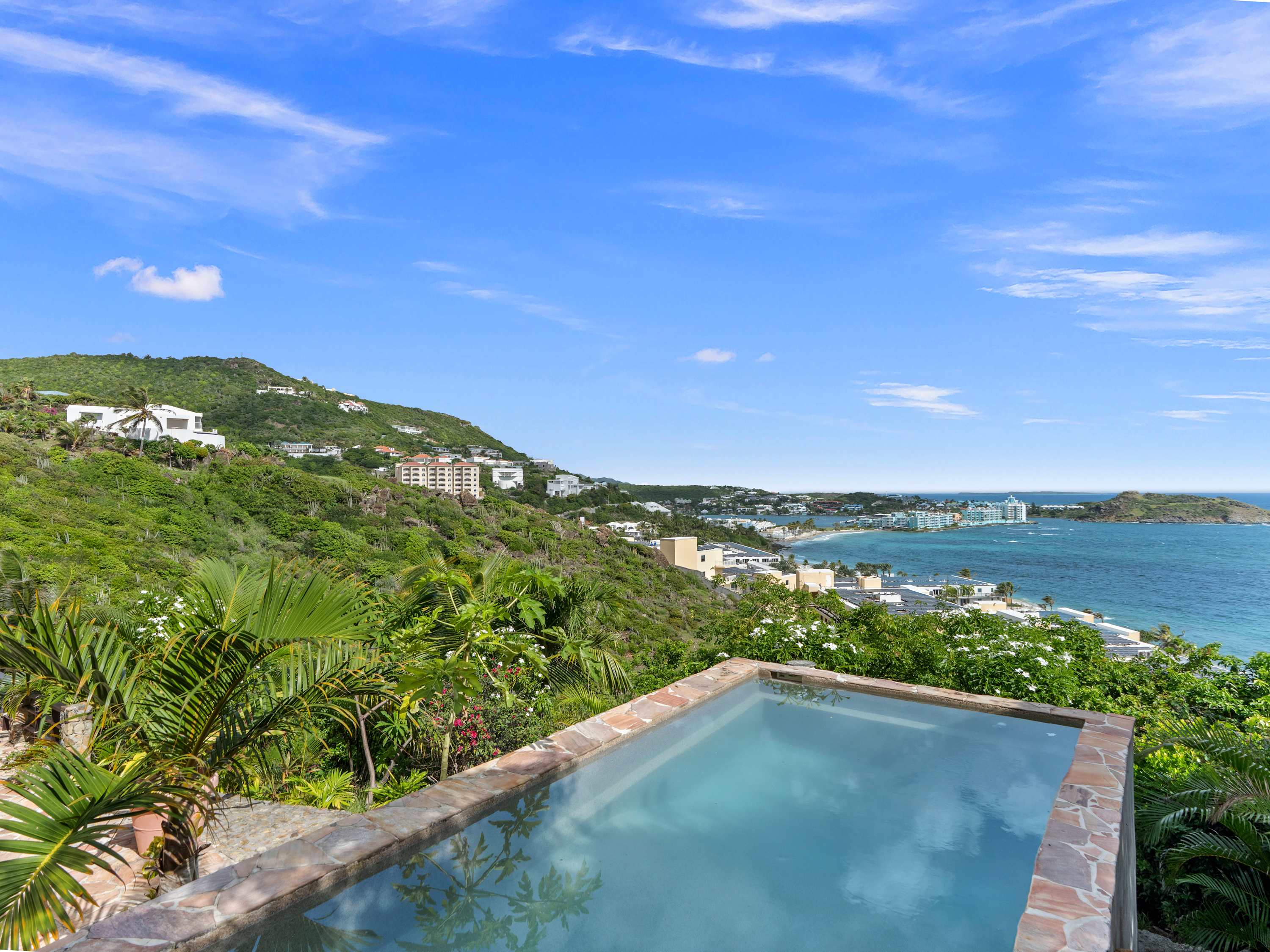Villa Baywood, Beachfront Dawn Beach Villa with Private Pool and Sea Views - Photo 11