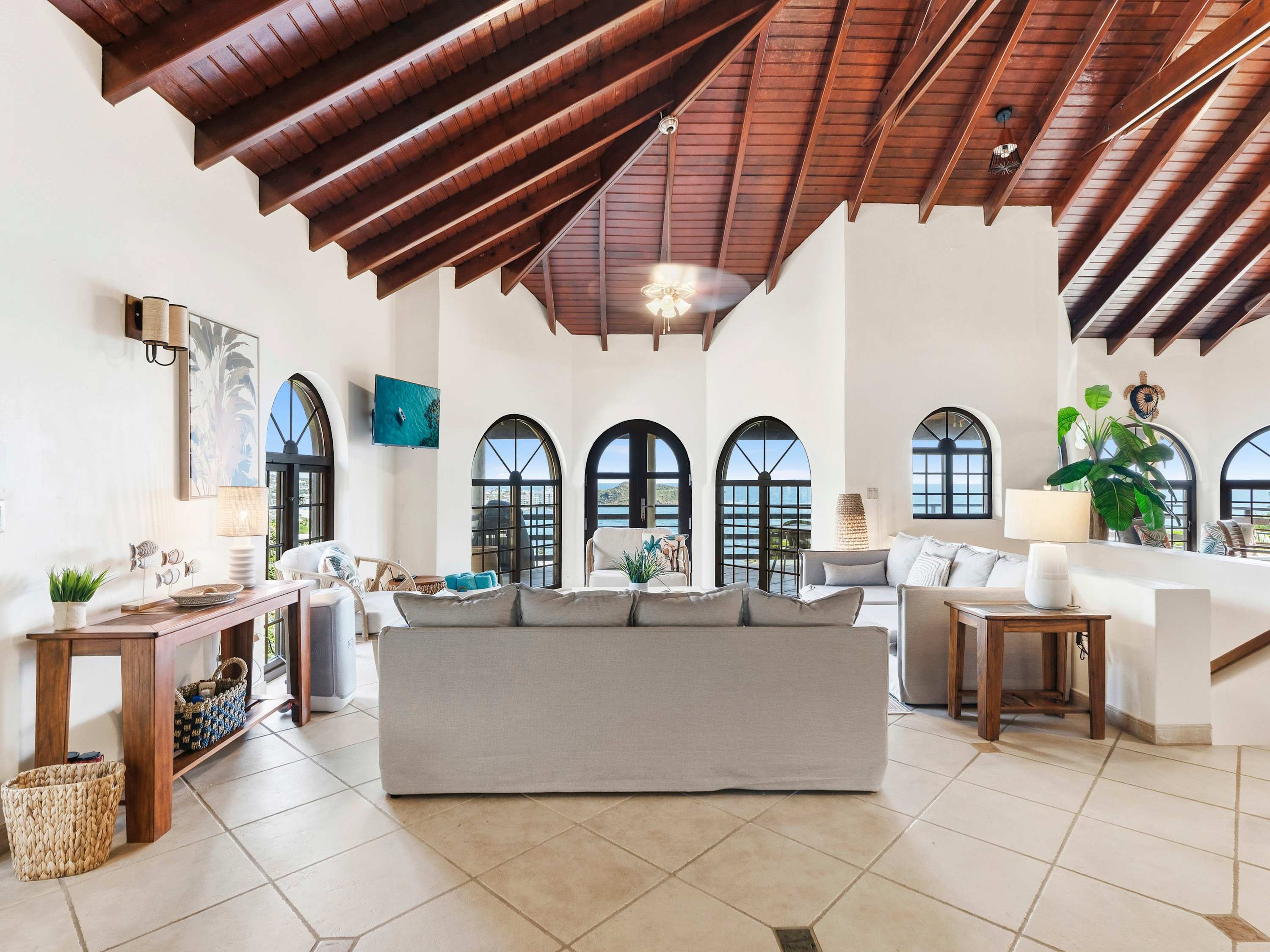 Villa Baywood, Beachfront Dawn Beach Villa with Private Pool and Sea Views - Photo 13