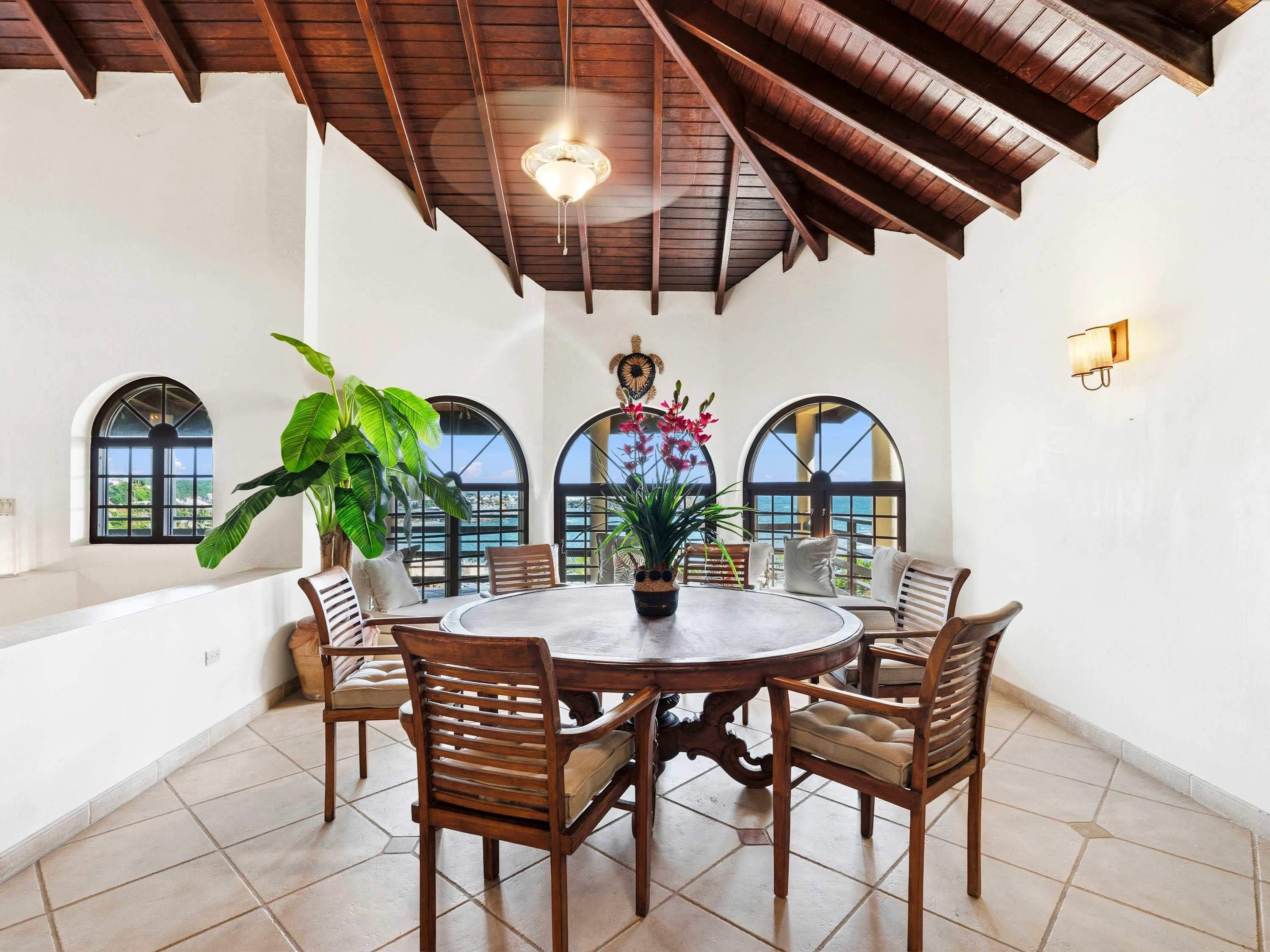 Villa Baywood, Beachfront Dawn Beach Villa with Private Pool and Sea Views - Photo 19