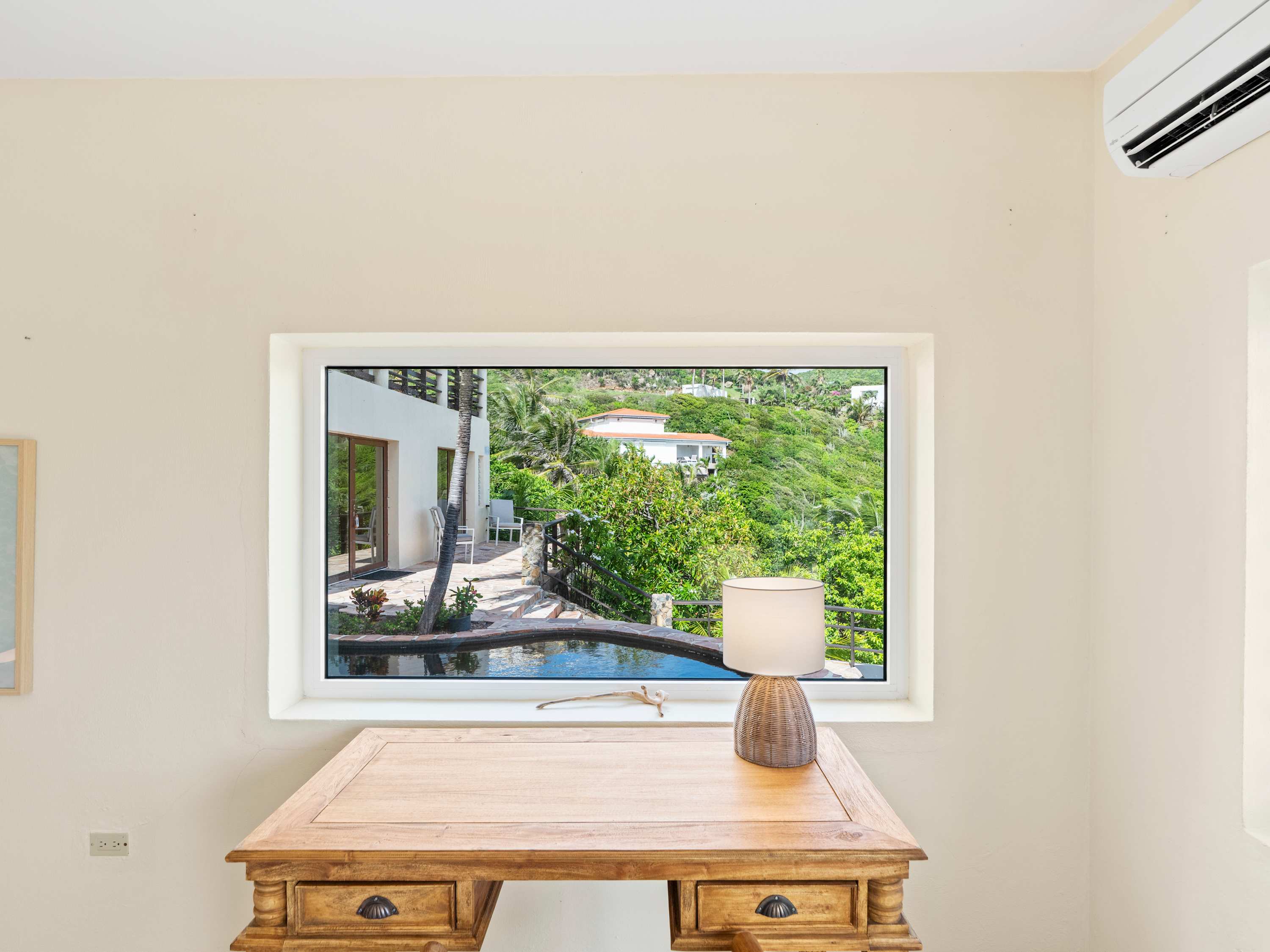 Villa Baywood, Beachfront Dawn Beach Villa with Private Pool and Sea Views - Photo 39