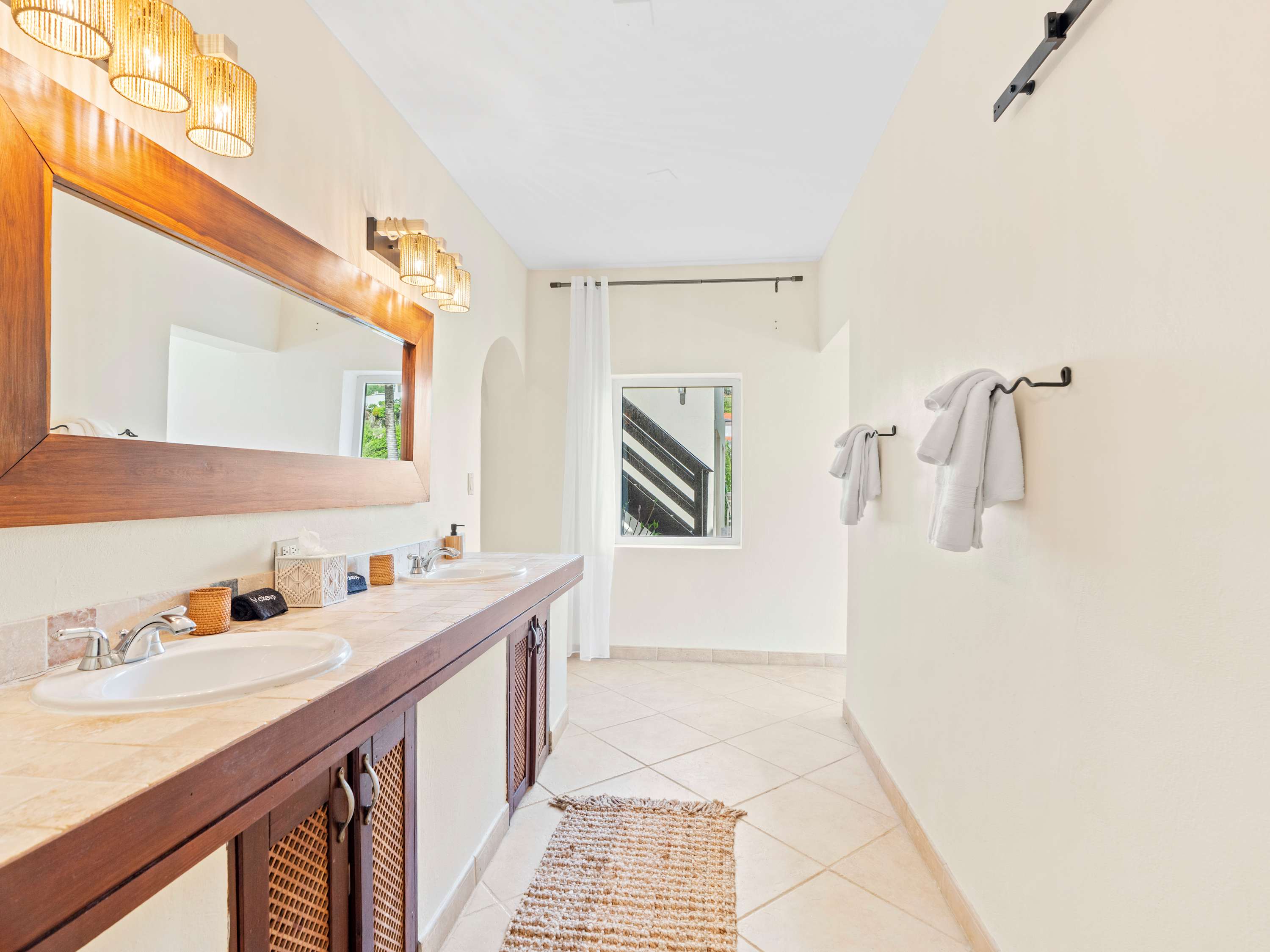 Villa Baywood, Beachfront Dawn Beach Villa with Private Pool and Sea Views - Photo 44