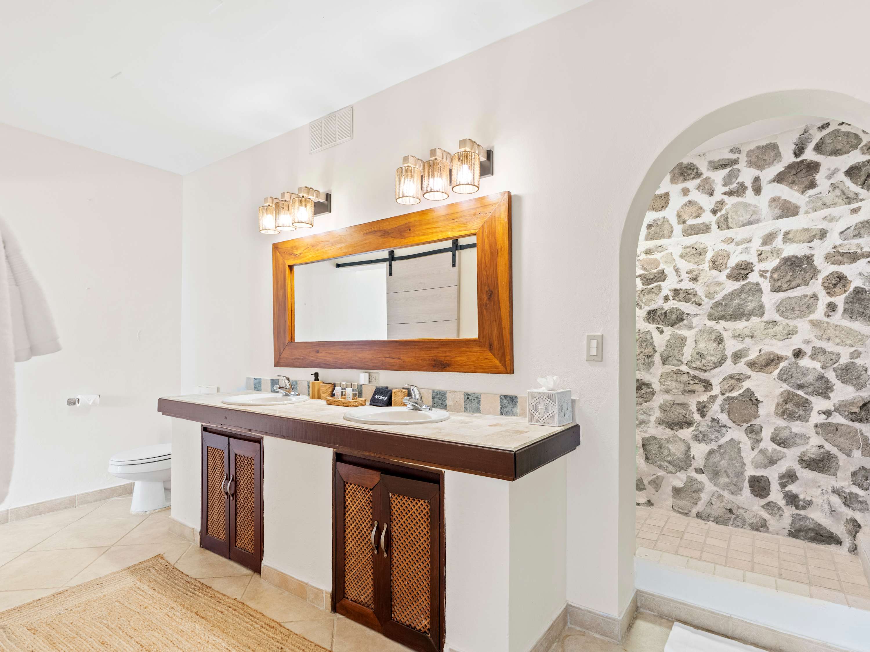 Villa Baywood, Beachfront Dawn Beach Villa with Private Pool and Sea Views - Photo 52