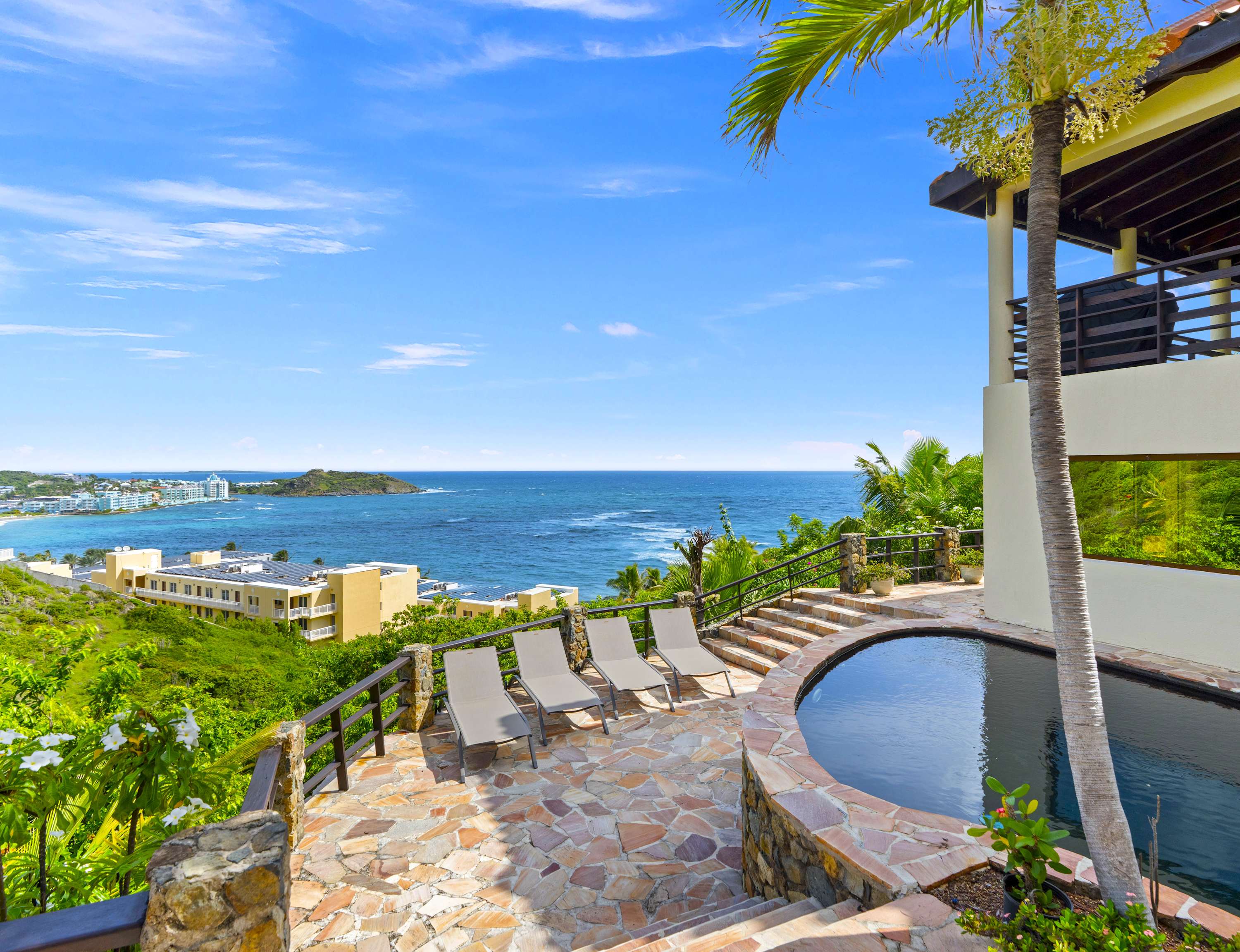 Villa Baywood, Beachfront Dawn Beach Villa with Private Pool and Sea Views - Photo 9