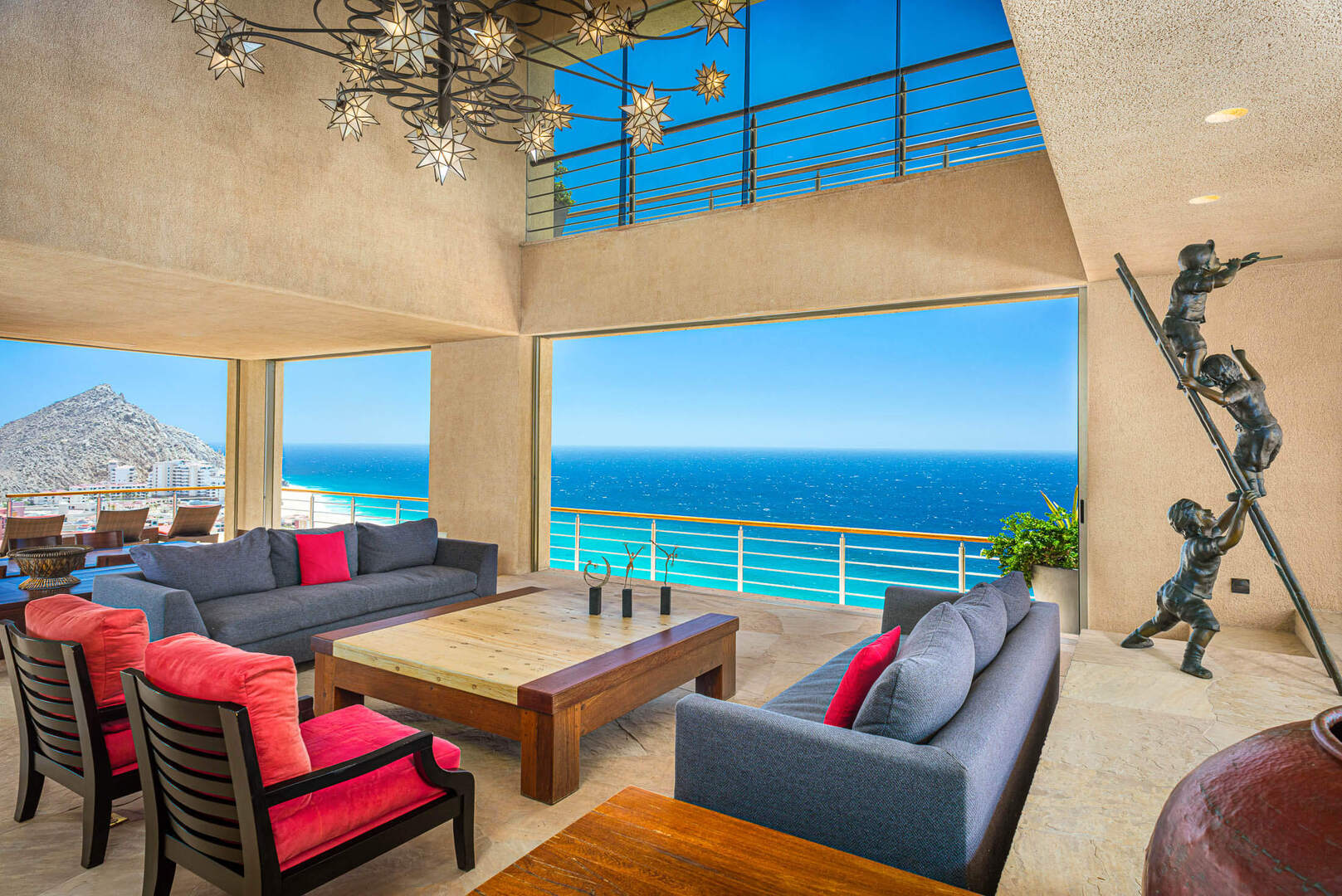 Villa Bellissima, Clifftop Pedregal Estate with Twin Infinity Pools and Pacific Views - Photo 24