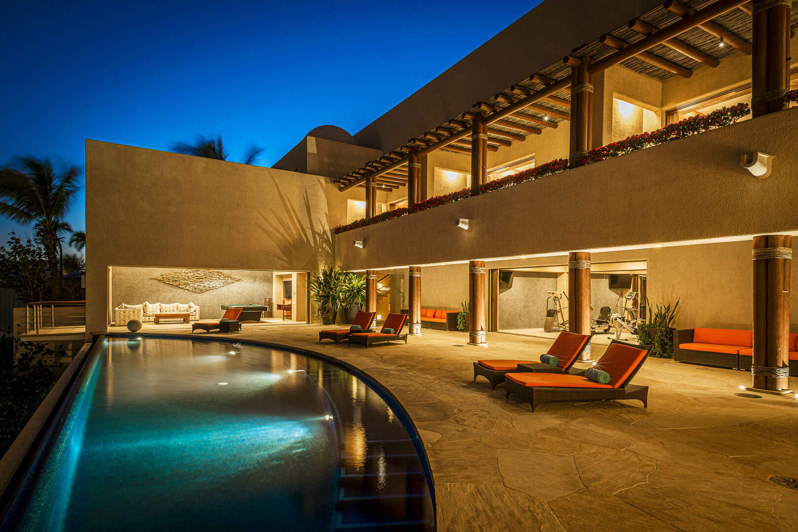 Villa Bellissima, Clifftop Pedregal Estate with Twin Infinity Pools and Pacific Views - Photo 38