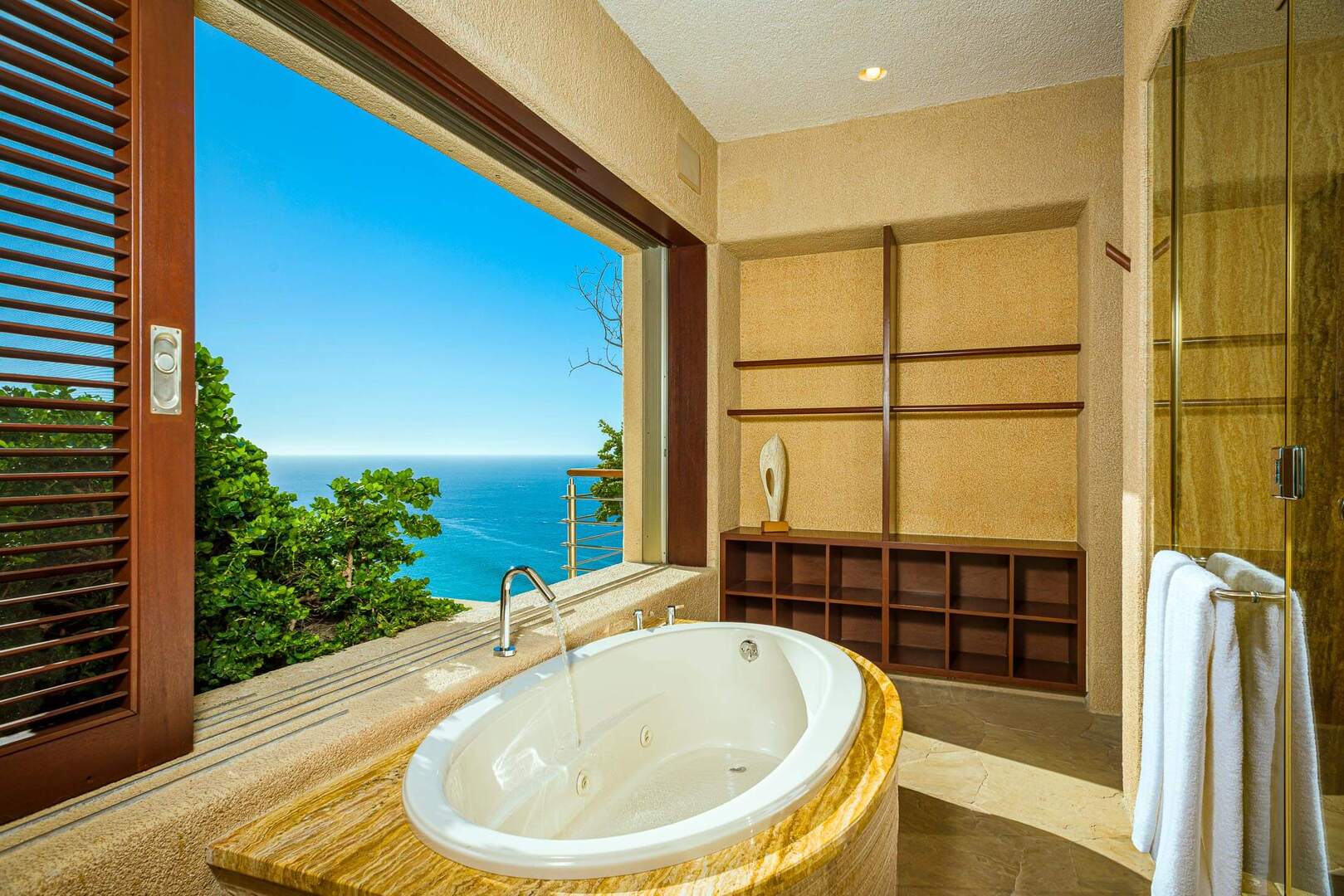 Villa Bellissima, Clifftop Pedregal Estate with Twin Infinity Pools and Pacific Views - Photo 53