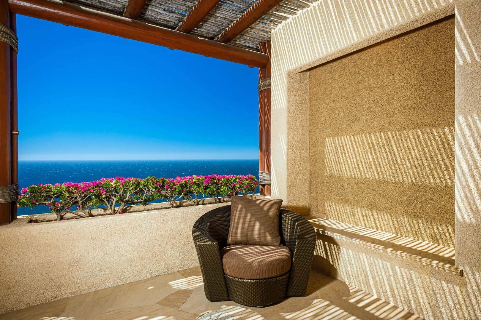 Villa Bellissima, Clifftop Pedregal Estate with Twin Infinity Pools and Pacific Views - Photo 58