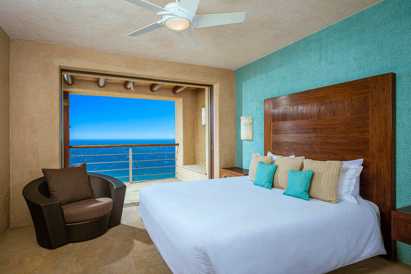 Villa Bellissima, Clifftop Pedregal Estate with Twin Infinity Pools and Pacific Views - Photo 65