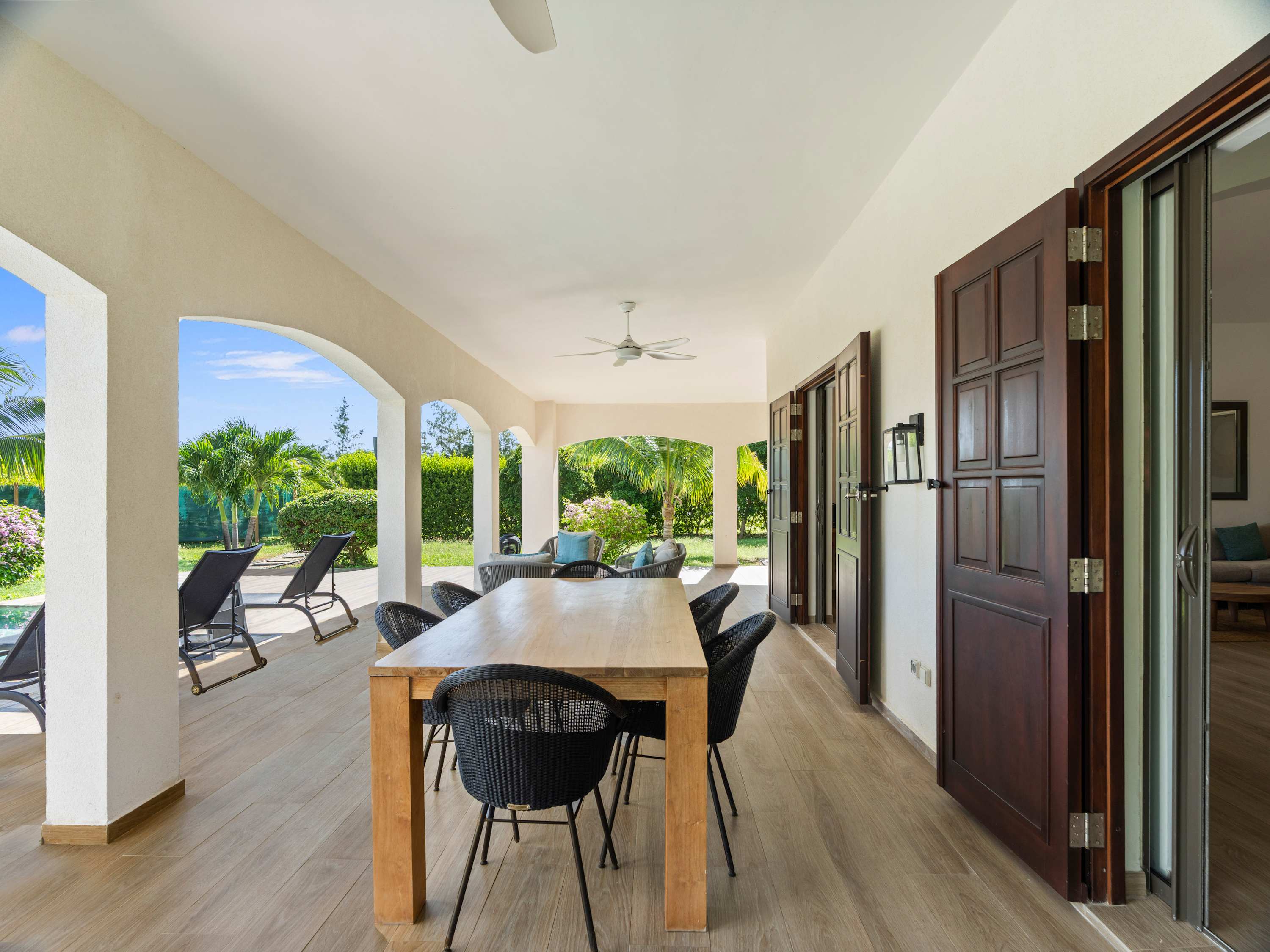 Villa Casa Capriolo, a Chic Beachfront Retreat on Baie Rouge - Photo 24