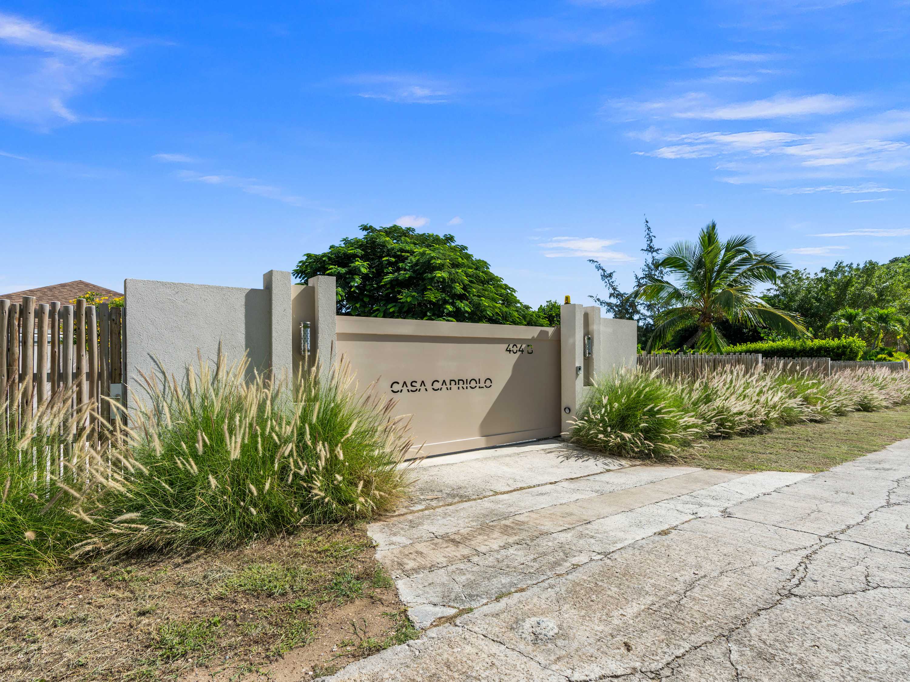 Villa Casa Capriolo, a Chic Beachfront Retreat on Baie Rouge - Photo 35
