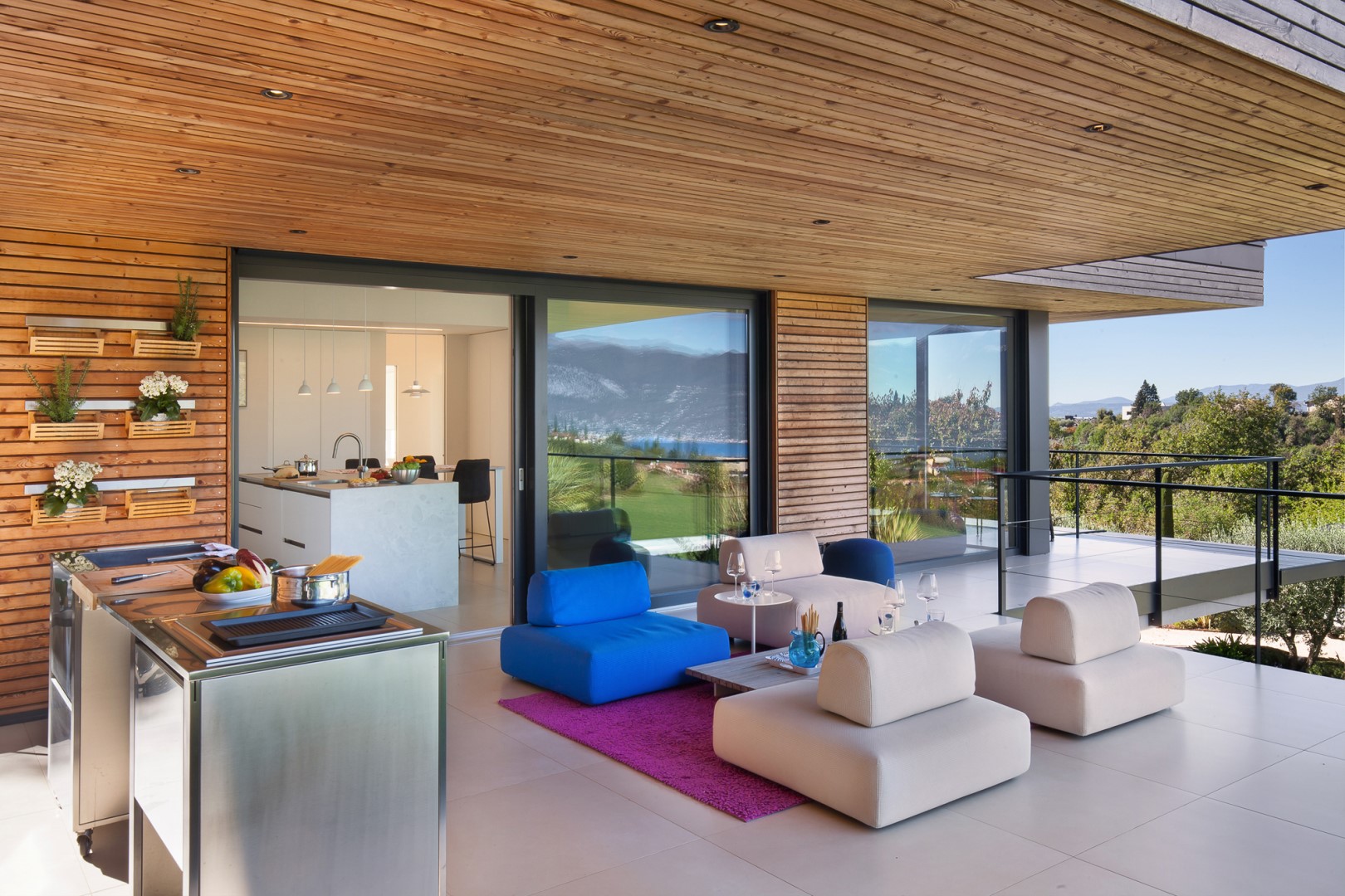 Villa Casaliva, Contemporary Lake Garda Villa with Panoramic Hilltop Views - Photo 8