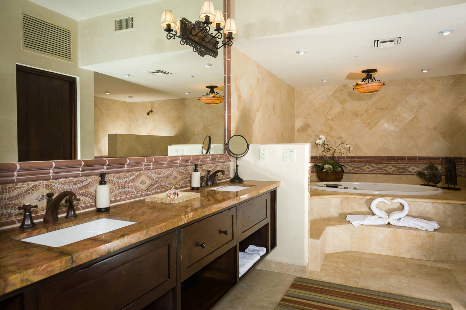 Villa Cielo, a 10 Bedroom Pedregal Sky House with Ocean Views - Photo 16