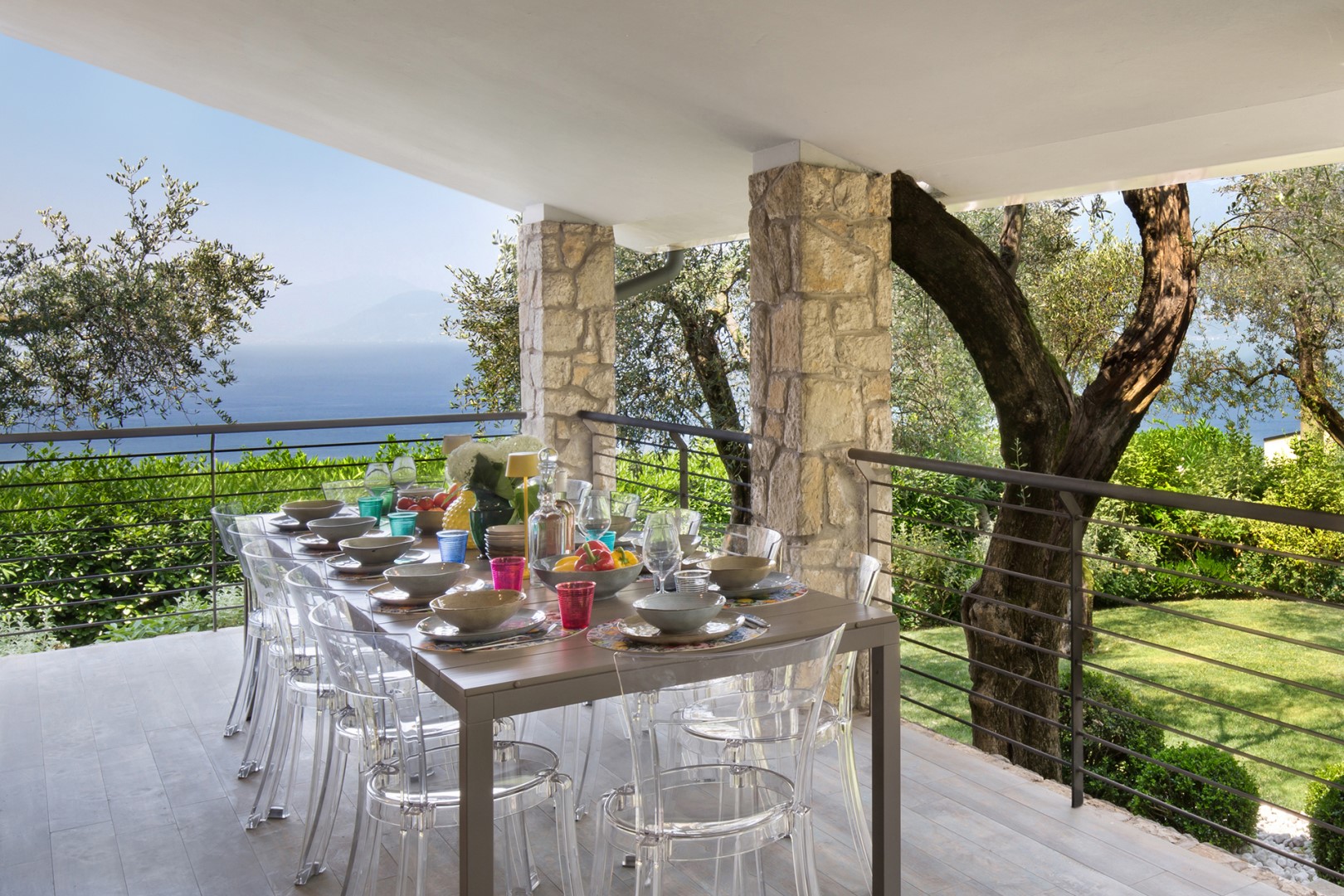 Villa Claudia, Elegant Lake Garda Villa with Pool and Panoramic Jacuzzi near Torri del Benaco - Photo 15