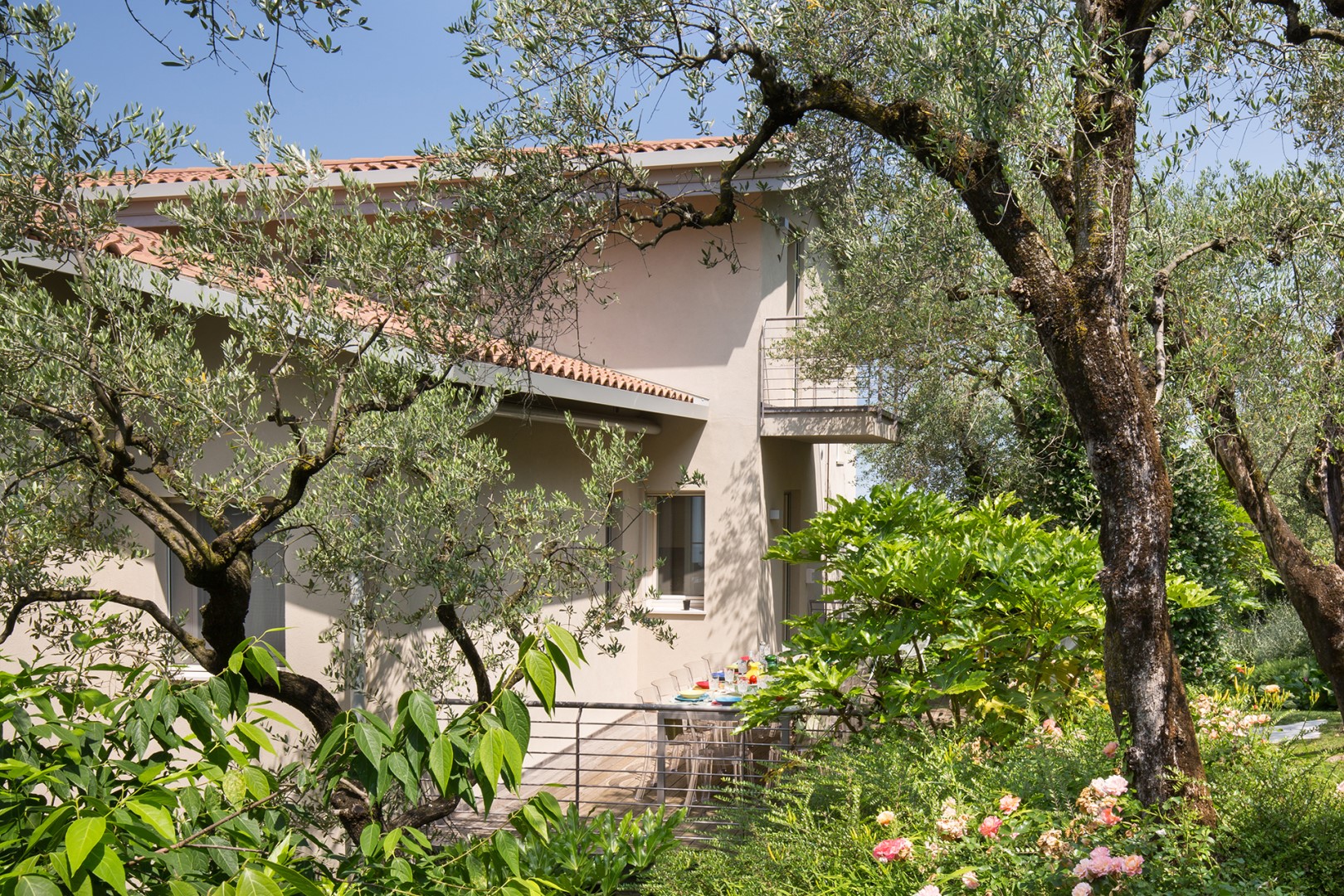 Villa Claudia, Elegant Lake Garda Villa with Pool and Panoramic Jacuzzi near Torri del Benaco - Photo 20