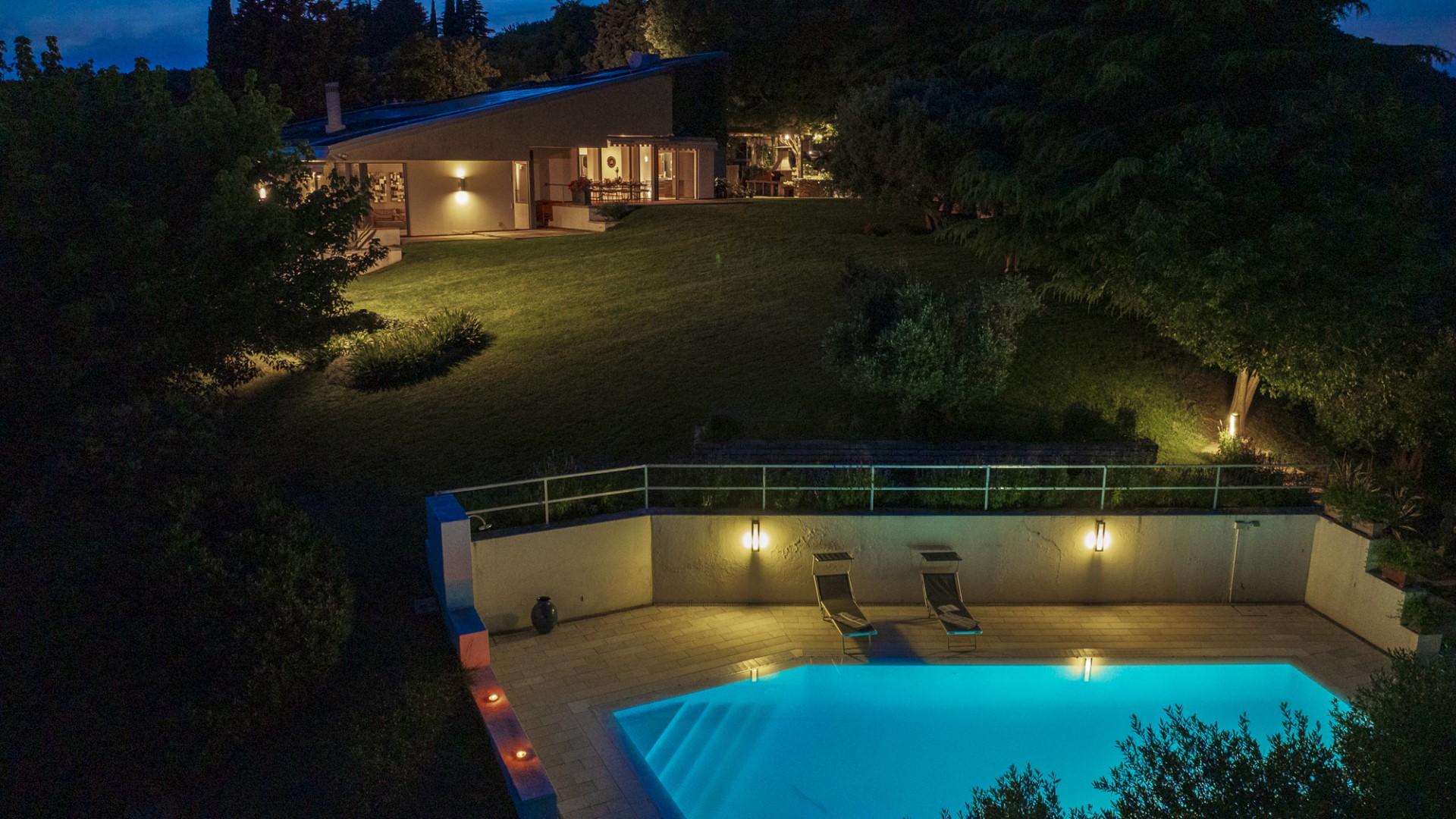 Villa degli Ulivi, Modern Luxury Among Valpolicella Olive Groves - Photo 15